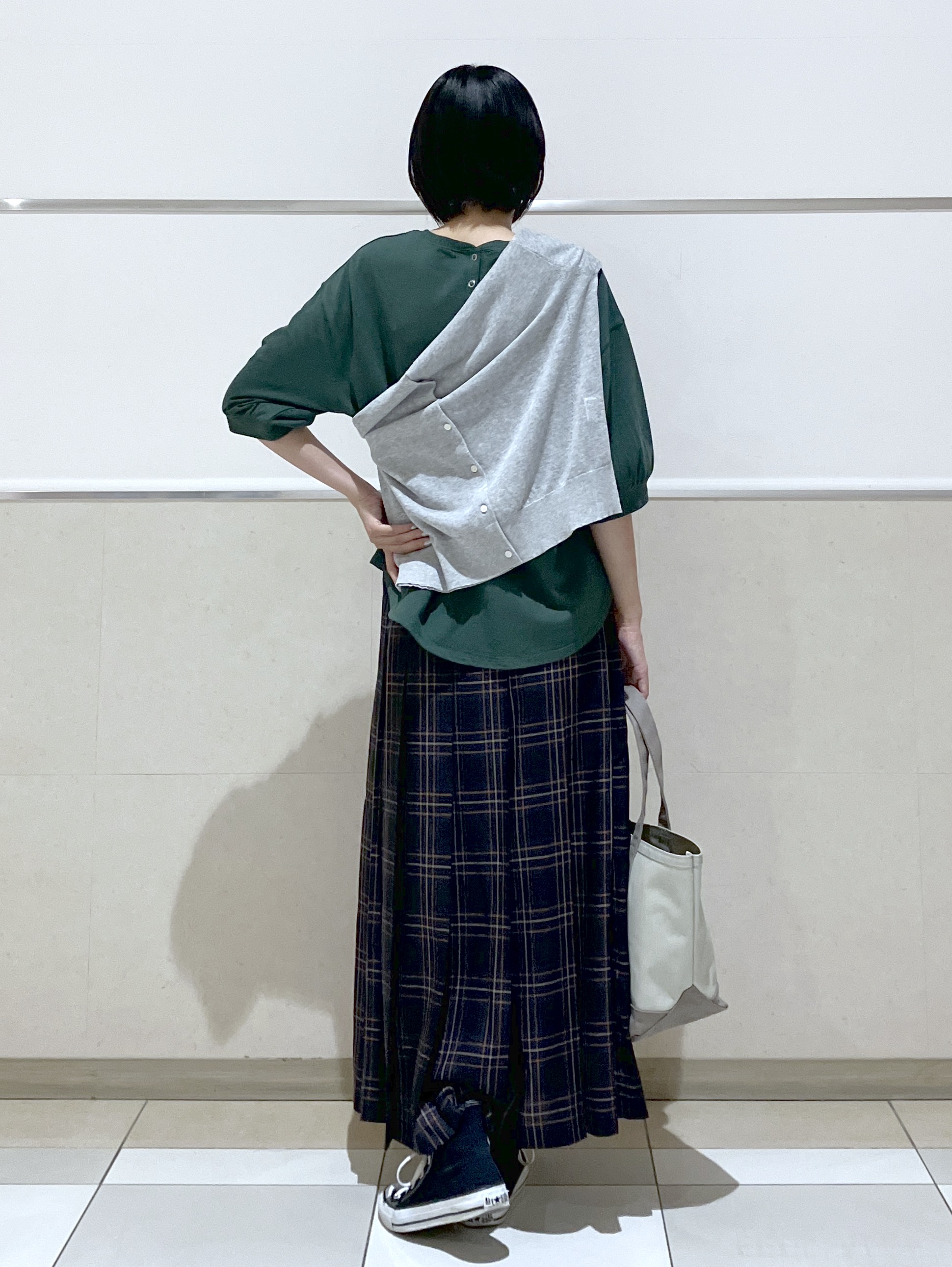 eriko さんの「Dessin｜【洗える/XS-L】バックヘンリーミニ裏毛 5分袖」を使ったコーディネート