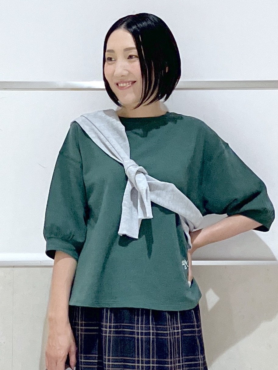 eriko さんの「Dessin｜【洗える/XS-L】バックヘンリーミニ裏毛 5分袖」を使ったコーディネート