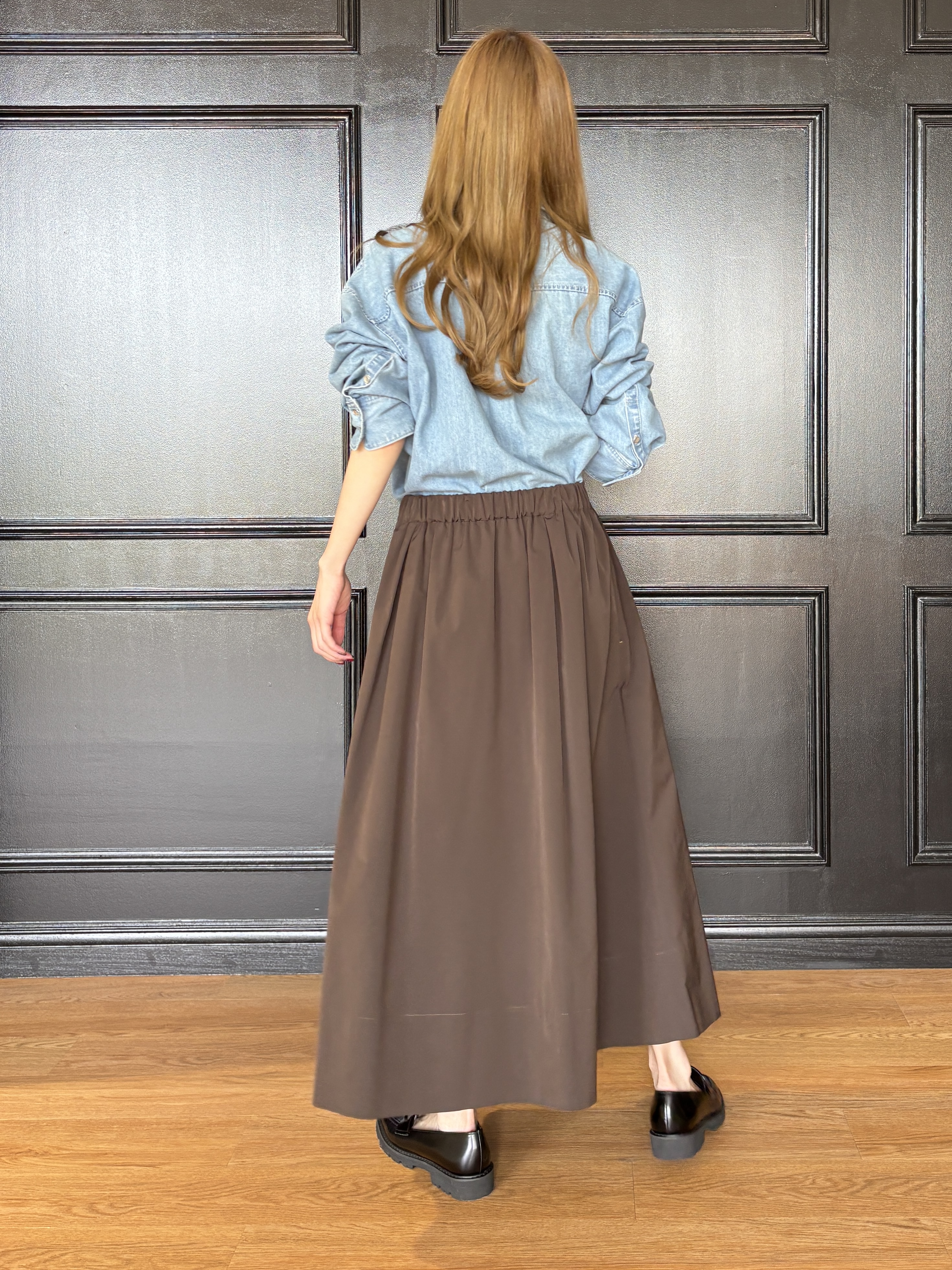 清水夏姫さんの「DRESSTERIOR｜【取り外し可能】2WAY ボウタイデニムシャツ」を使ったコーディネート