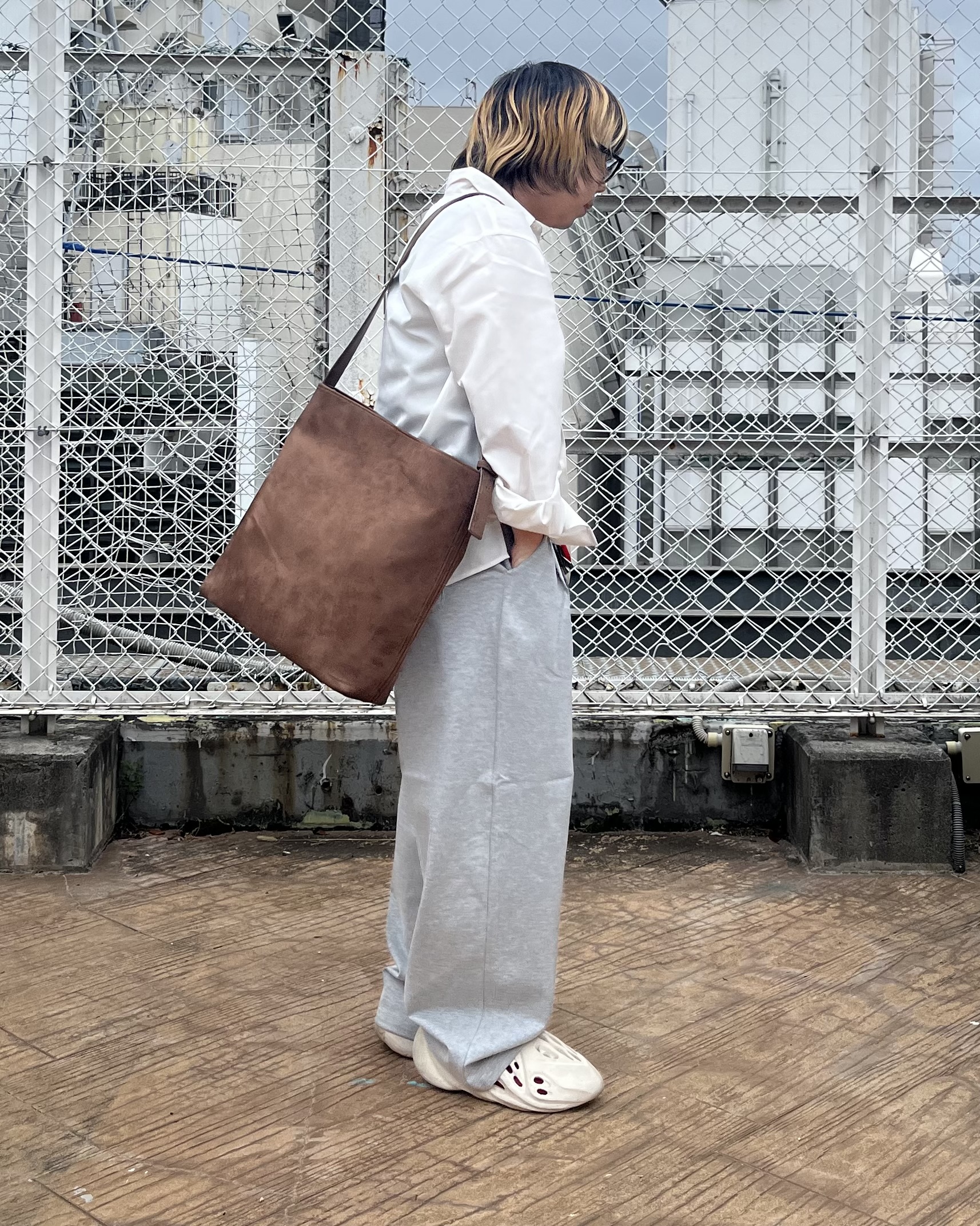 taigaさんの「tk.TAKEO KIKUCHI｜【接触冷感/UVカット】ドビーストライプシャツ」を使ったコーディネート