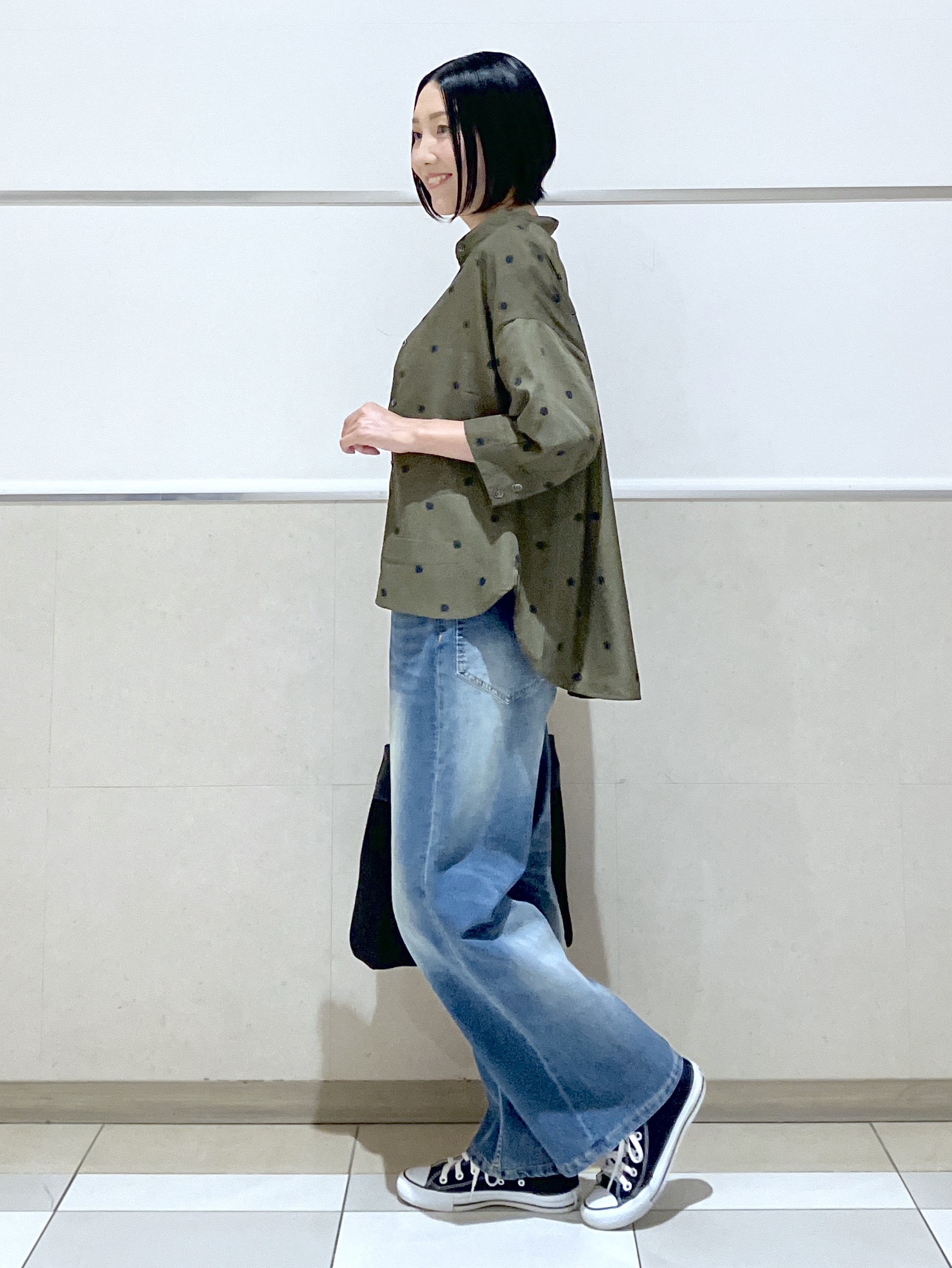 eriko さんの「Dessin｜グラフィックデザイン Tシャツ」を使ったコーディネート