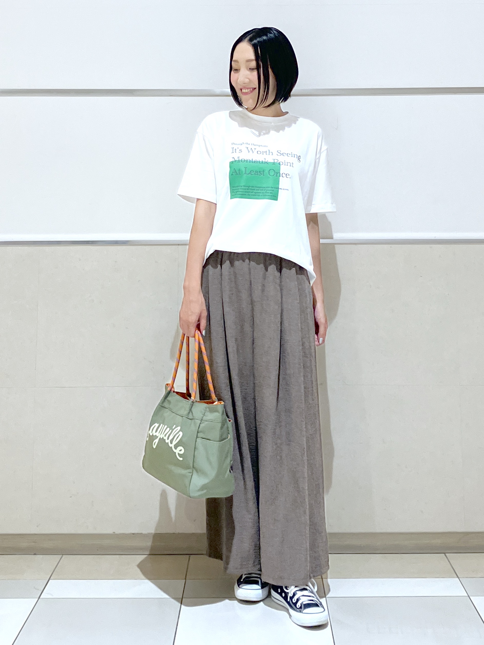eriko さんの「Dessin｜グラフィックデザイン Tシャツ」を使ったコーディネート