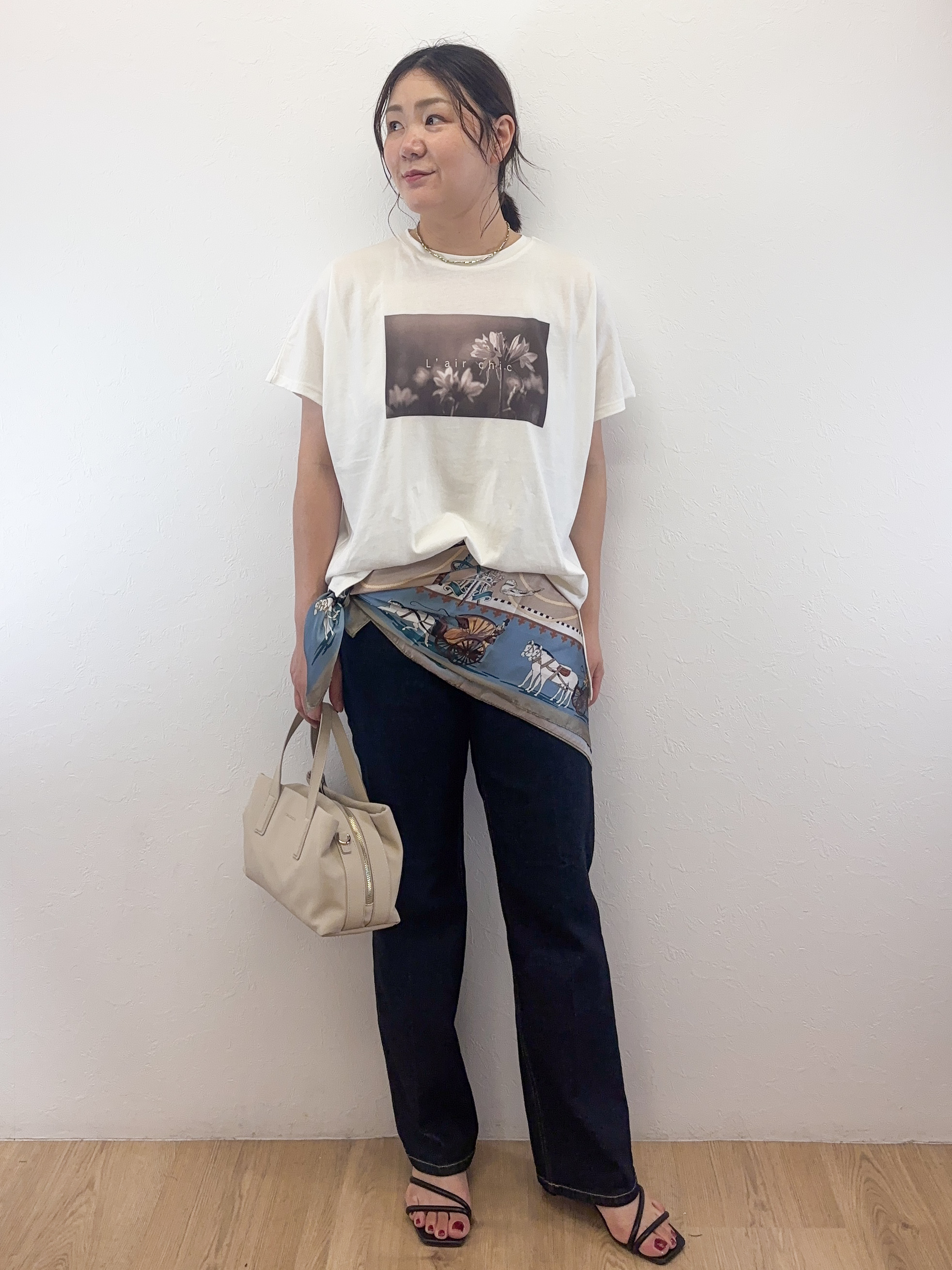 Takeさんの「OPAQUE.CLIP｜フォトプリントTシャツ【洗濯機OK】」を使ったコーディネート