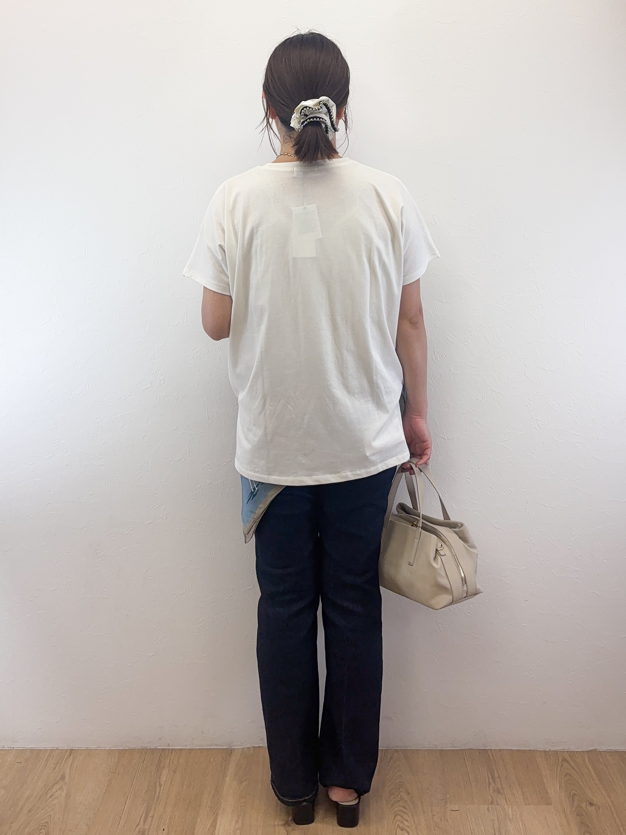 Takeさんの「OPAQUE.CLIP｜フォトプリントTシャツ【洗濯機OK】」を使ったコーディネート