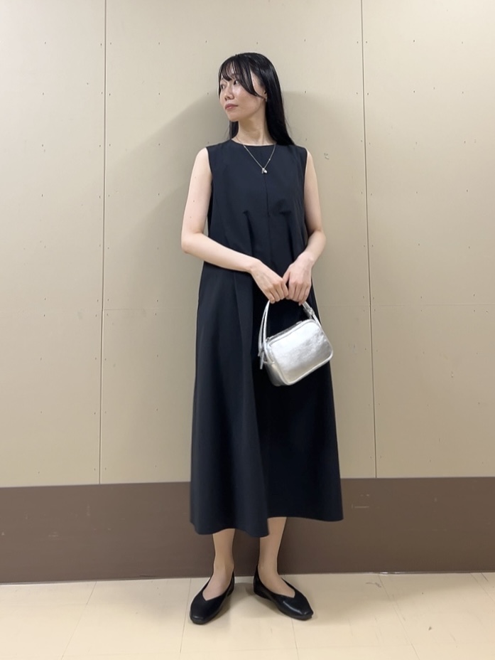 sechiさんの「UNTITLED｜【秋の通勤羽織/セットアップ可/UVカット】エアリークール半袖ジャケット」を使ったコーディネート