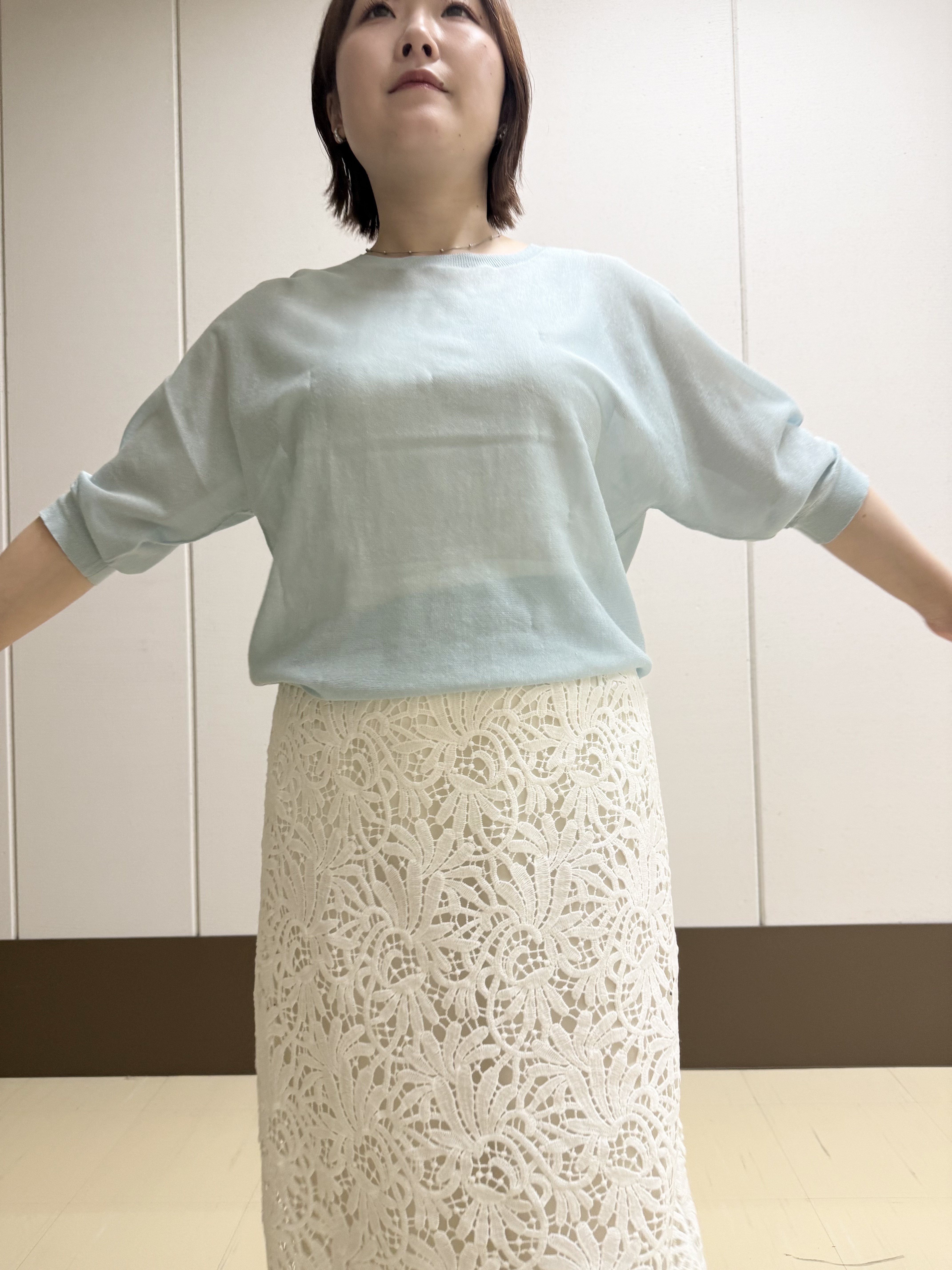 Rikoさんの「INDIVI｜【体型カバー／洗える】シアードルマンニット」を使ったコーディネート