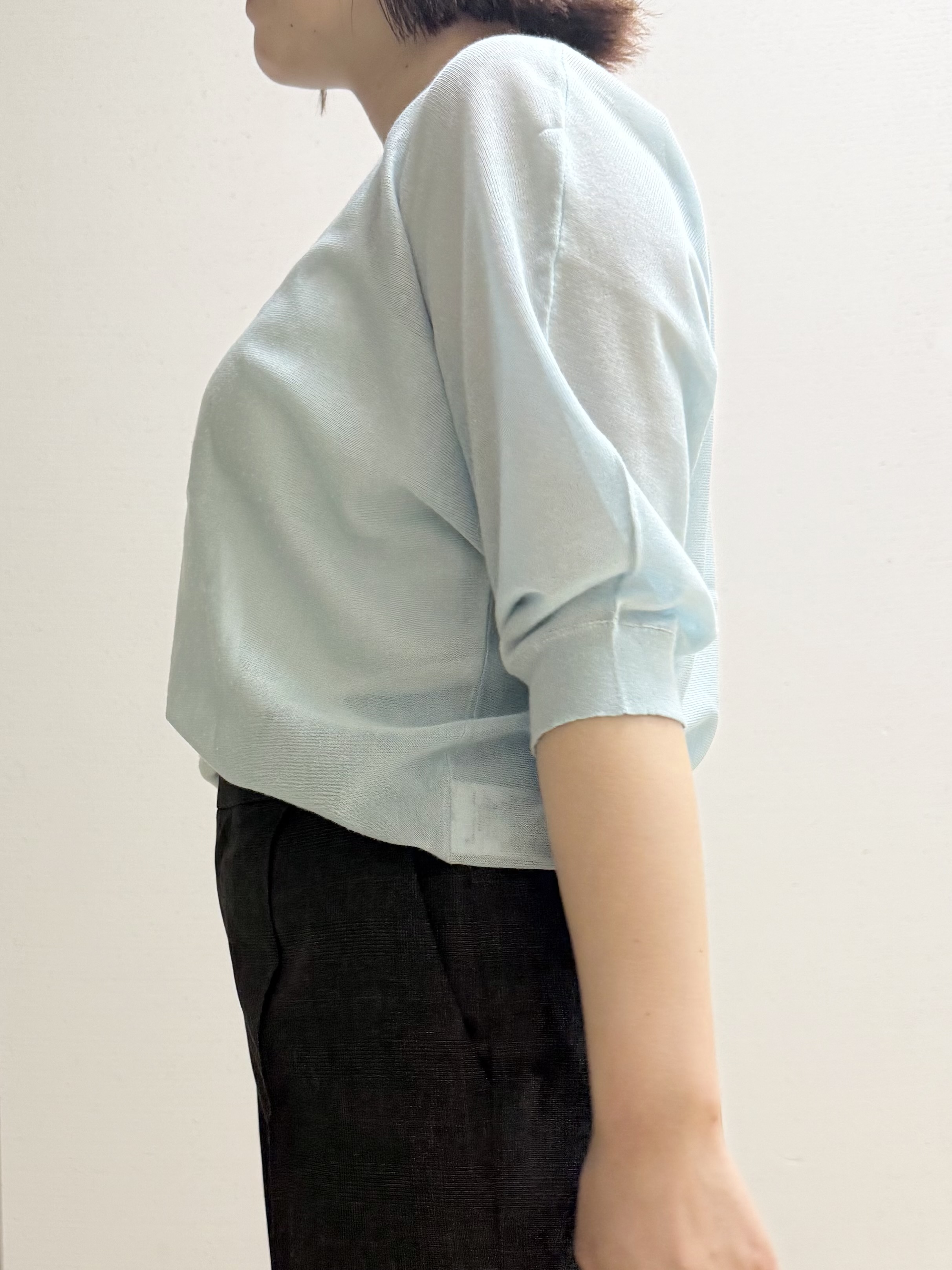 Rikoさんの「INDIVI｜【体型カバー／洗える】シアードルマンニット」を使ったコーディネート