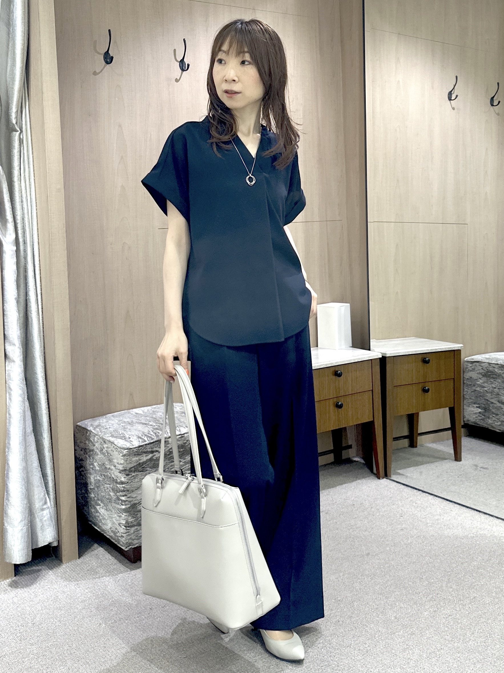 Miwaさんの「UNTITLED｜【秋の通勤羽織/セットアップ可/UVカット】エアリークール半袖ジャケット」を使ったコーディネート