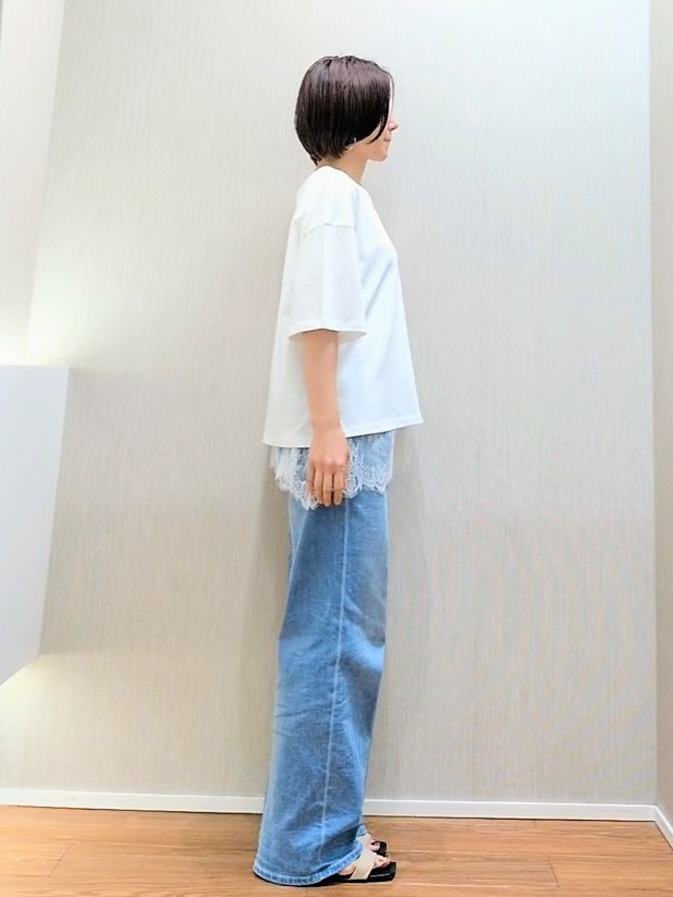 ミズタさんの「UNTITLED｜【1枚でもセットでも】レースキャミ付きプルオーバー」を使ったコーディネート