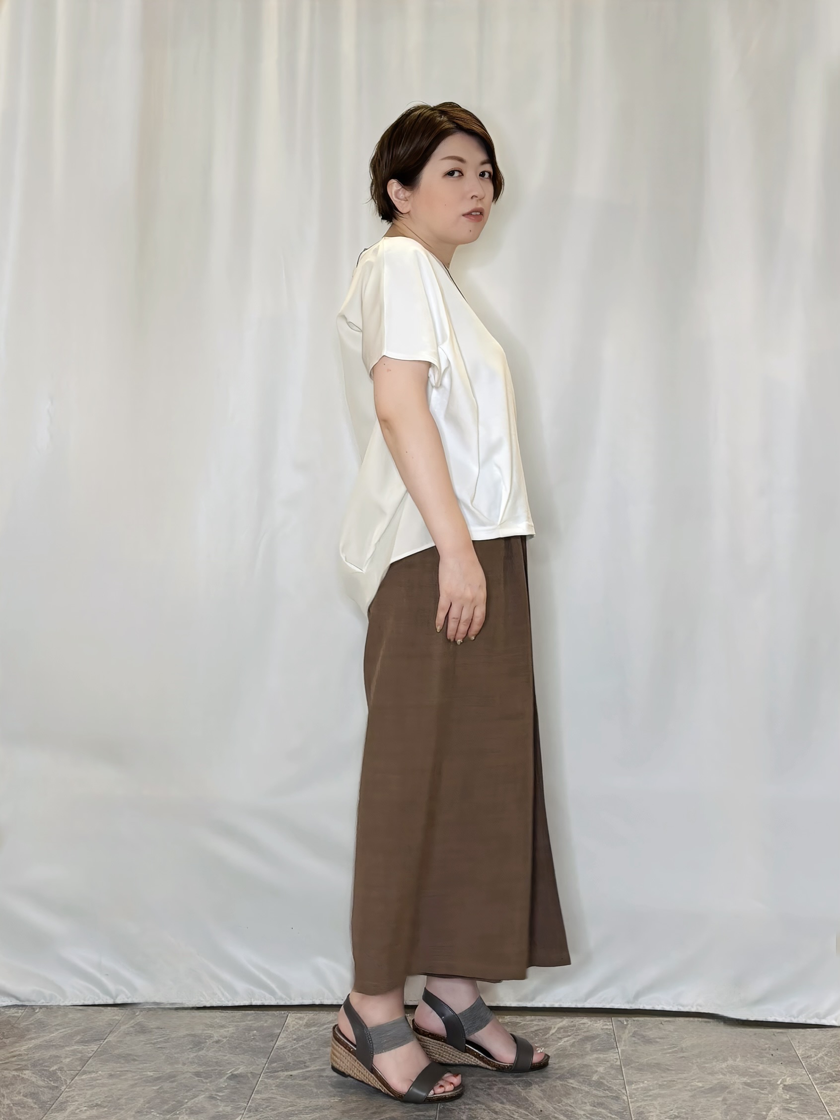 たみさんの「SHOO･LA･RUE｜【洗濯機可/S-LL】オンにもオフにも マルチに使えるボタンレスカーディガン」を使ったコーディネート