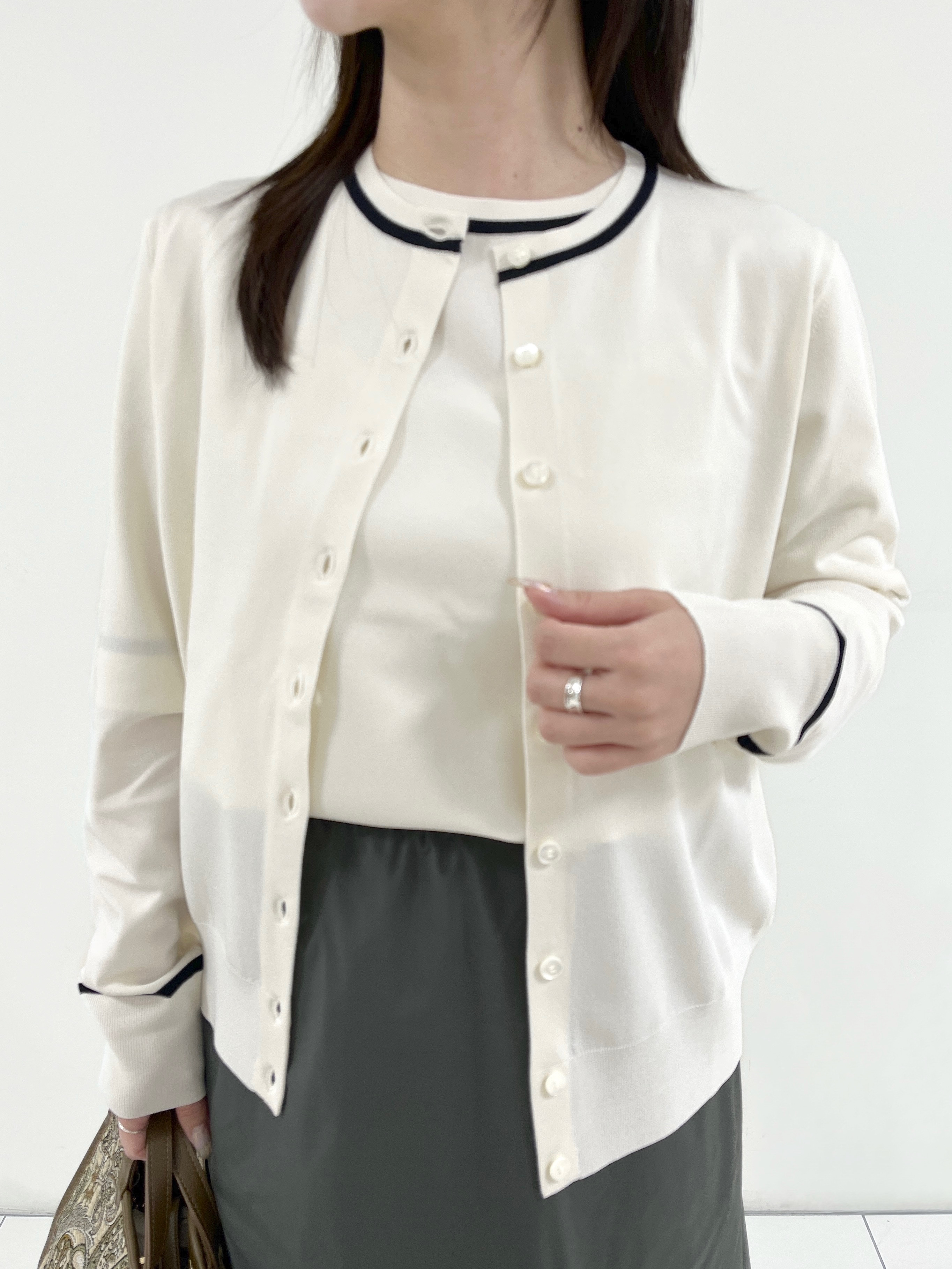 Ukiさんの「UNTITLED｜【アンサンブル可能/秋羽織り】コンパクトニットカーディガン」を使ったコーディネート