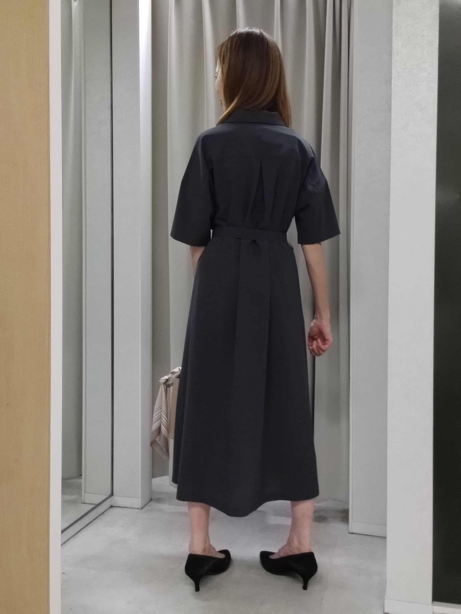 もりさんの「UNTITLED｜【初秋も活躍/UVカット/接触冷感】エアリークールワンピース」を使ったコーディネート