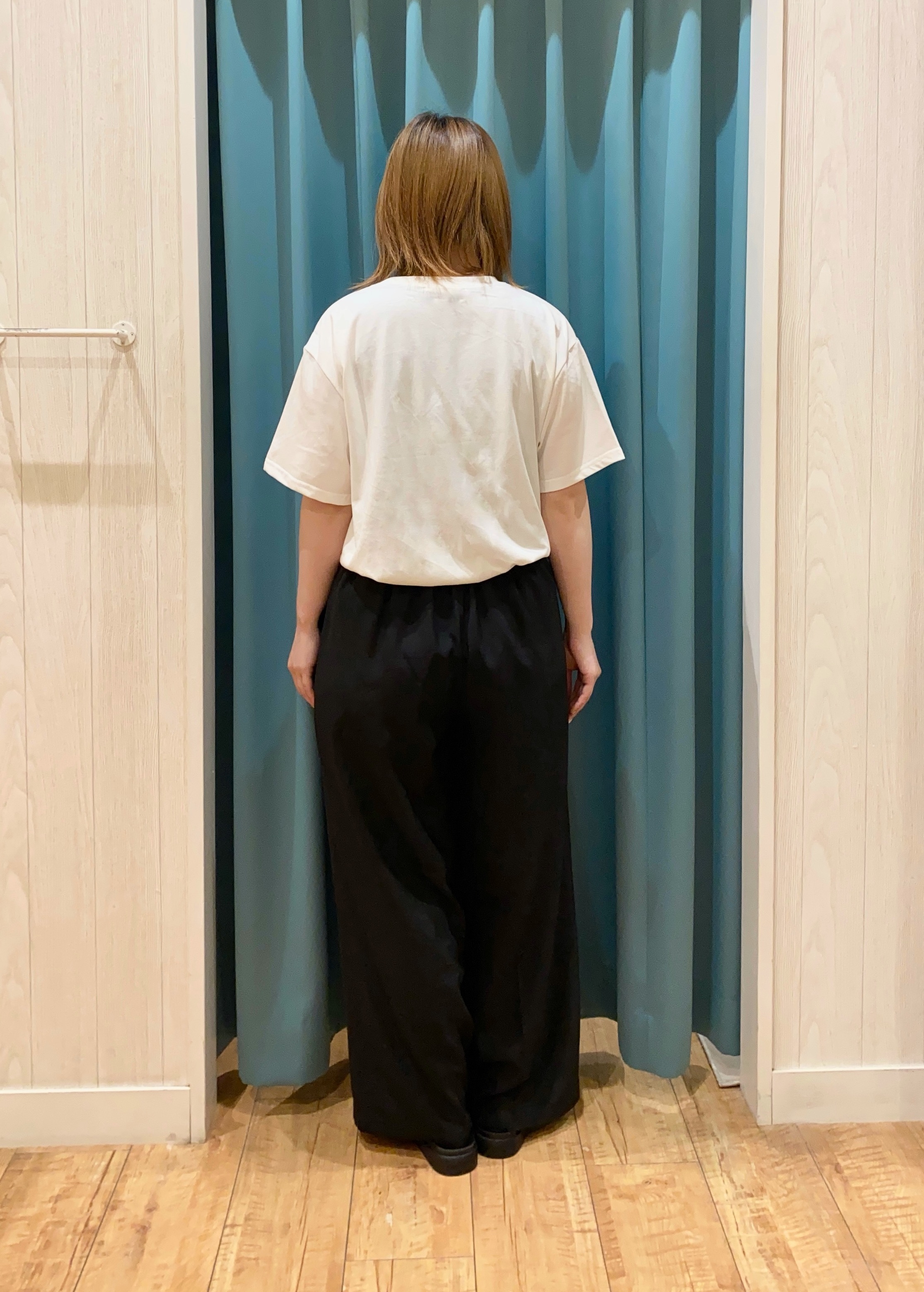 yuuさんの「SHOO･LA･RUE｜【S-LL/洗濯機可】選べる4柄　デイリー使いにぴったりな 大人の頼れるTシャツ」を使ったコーディネート