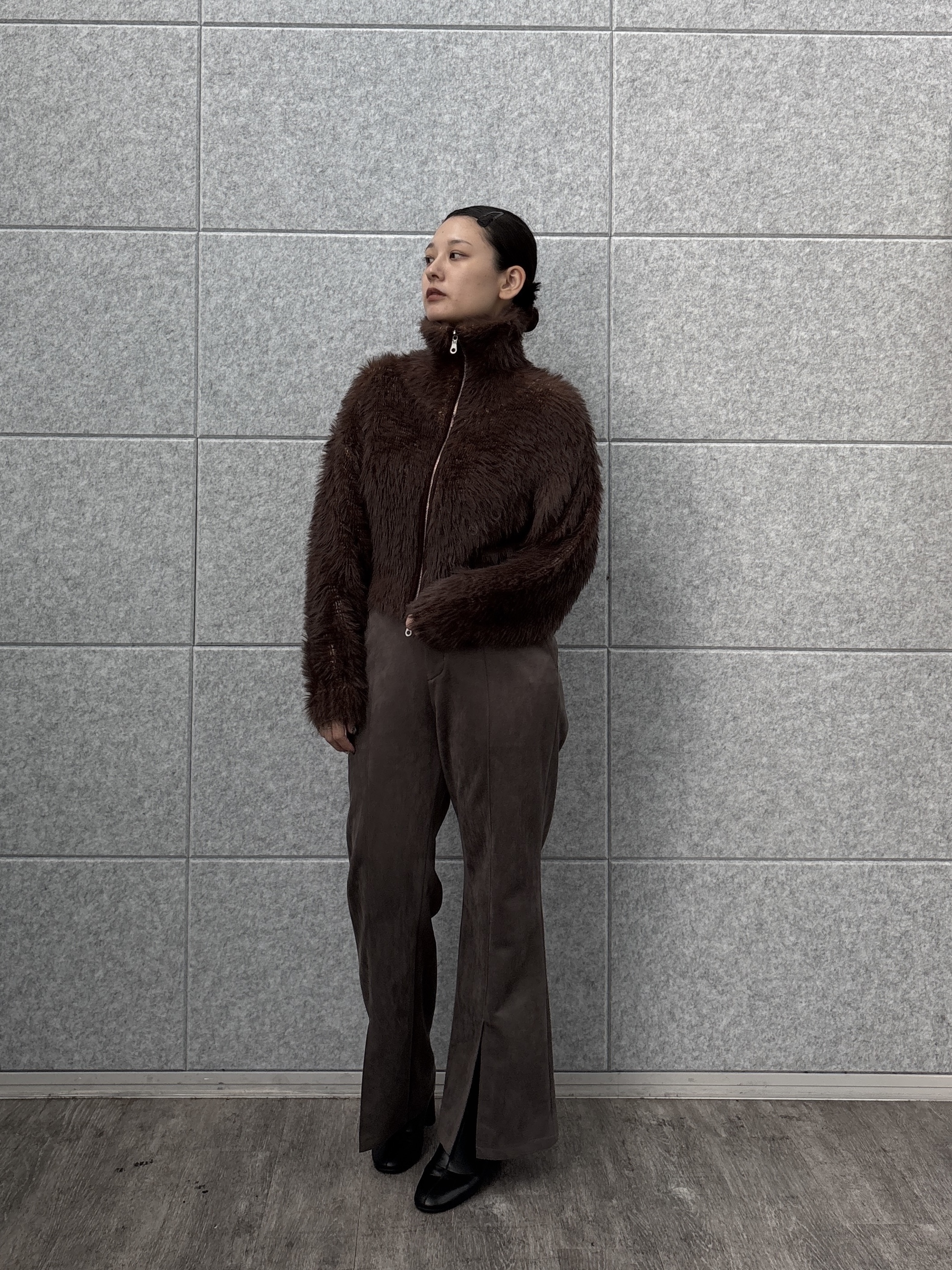 ayanoさんの「INDIVI｜フェザーニットジップカーディガン」を使ったコーディネート