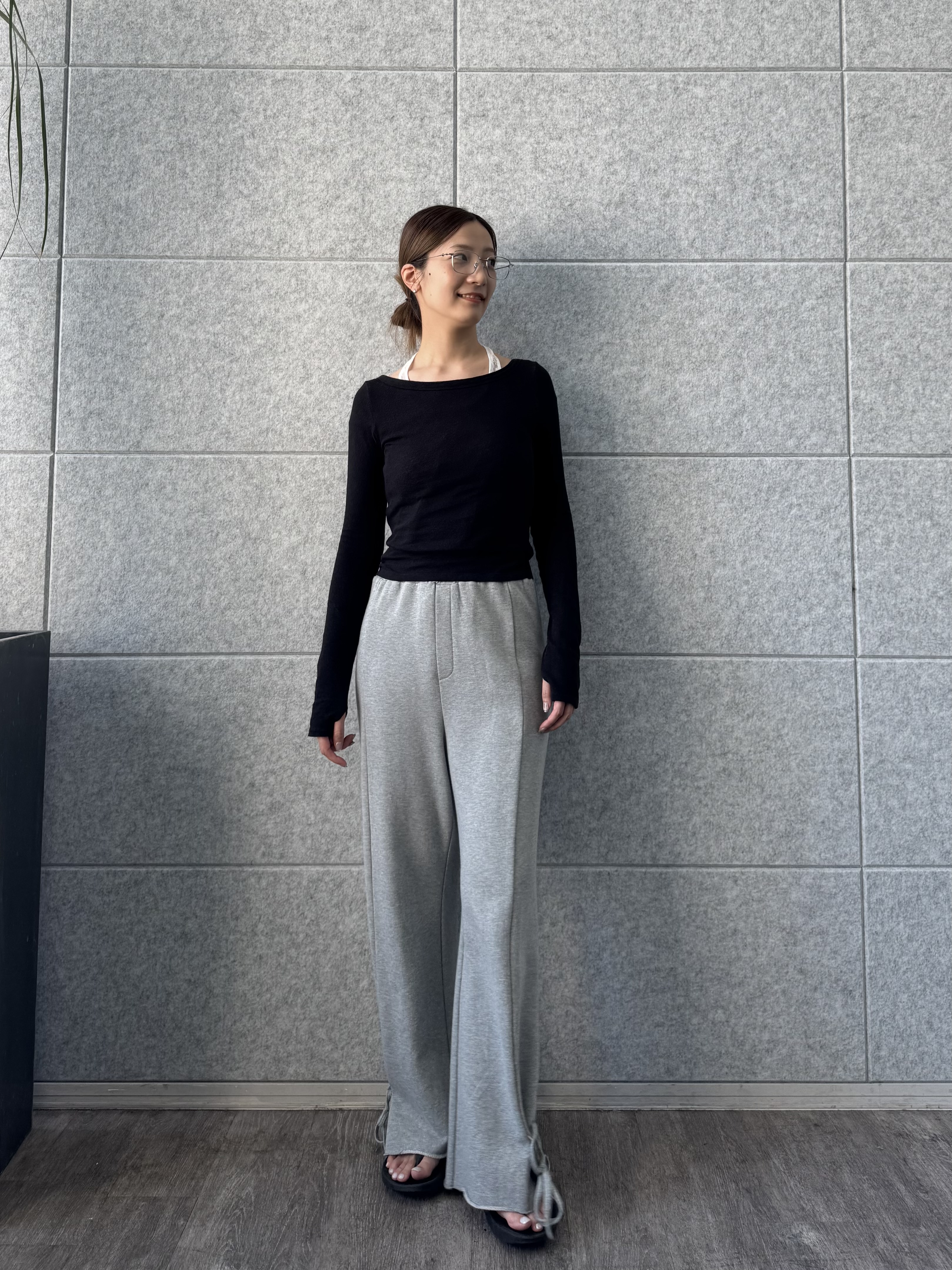 uchi__yamaさんの「CODE A｜【Re】ribbon sweat pants」を使ったコーディネート