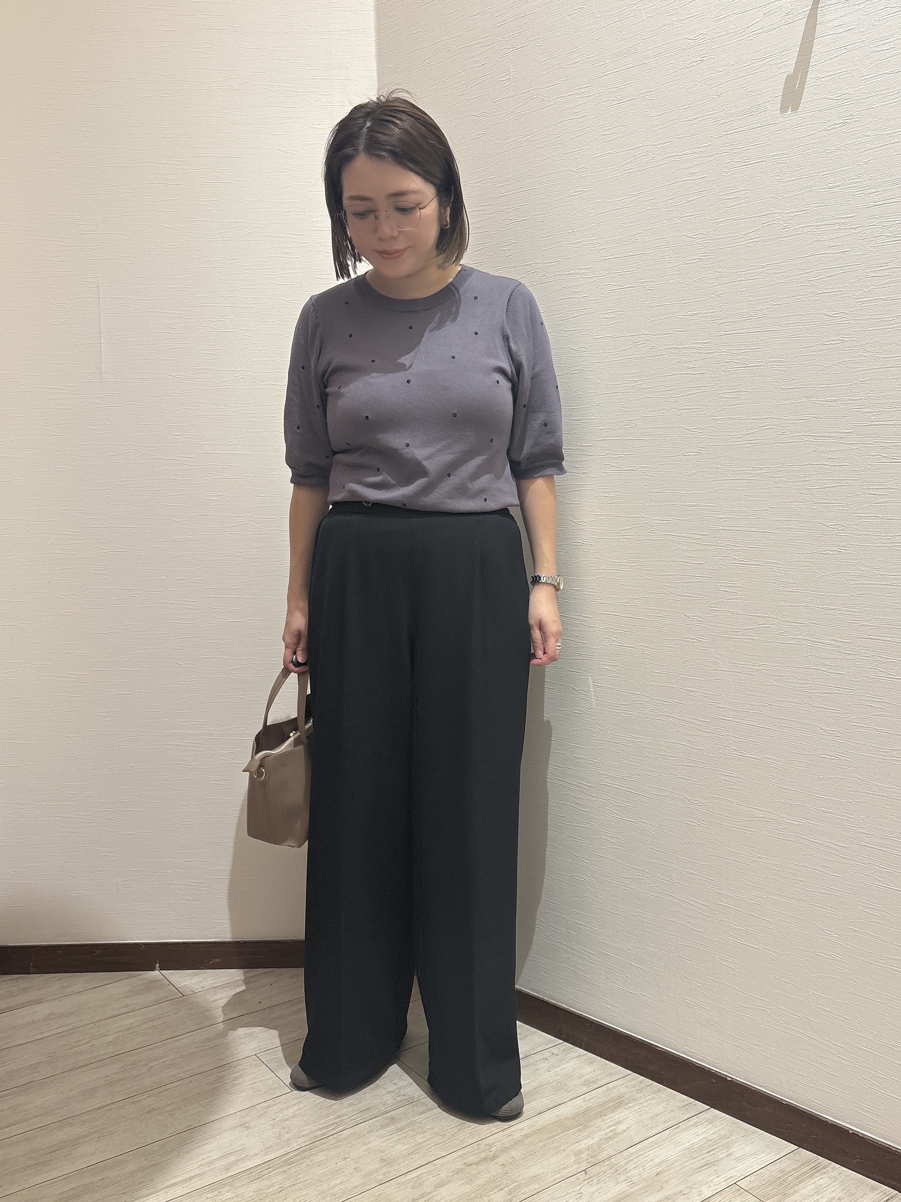 Chinaさんの「SHOO･LA･RUE｜【着丈選べる/洗濯後しわになりにくい/S-LL】大人の上品シルエット センタープレスタックワイドパン」を使ったコーディネート