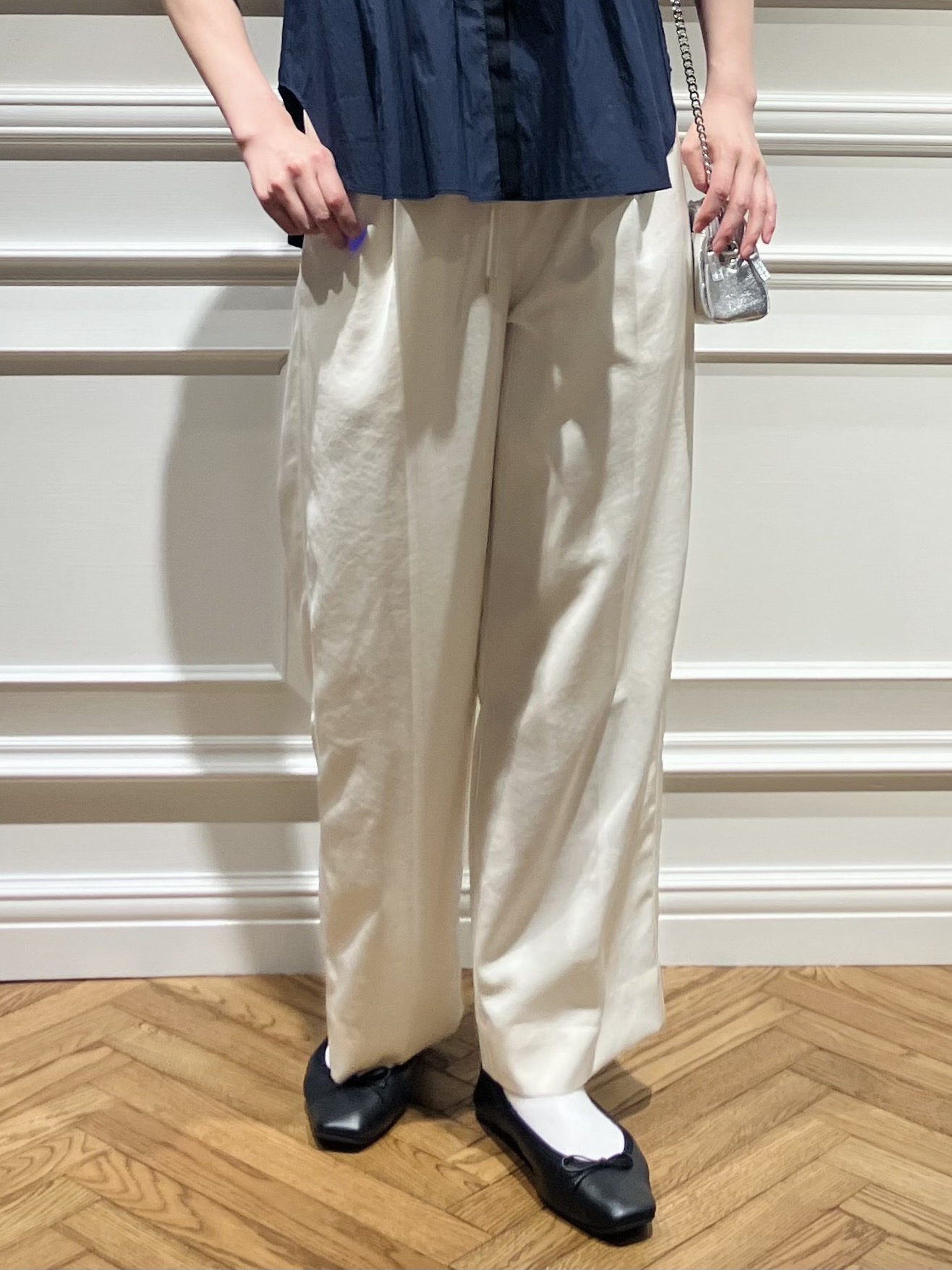 TSUKUIさんの「DRESSTERIOR｜【着映え】パフスリーブ ブザムブラウス」を使ったコーディネート
