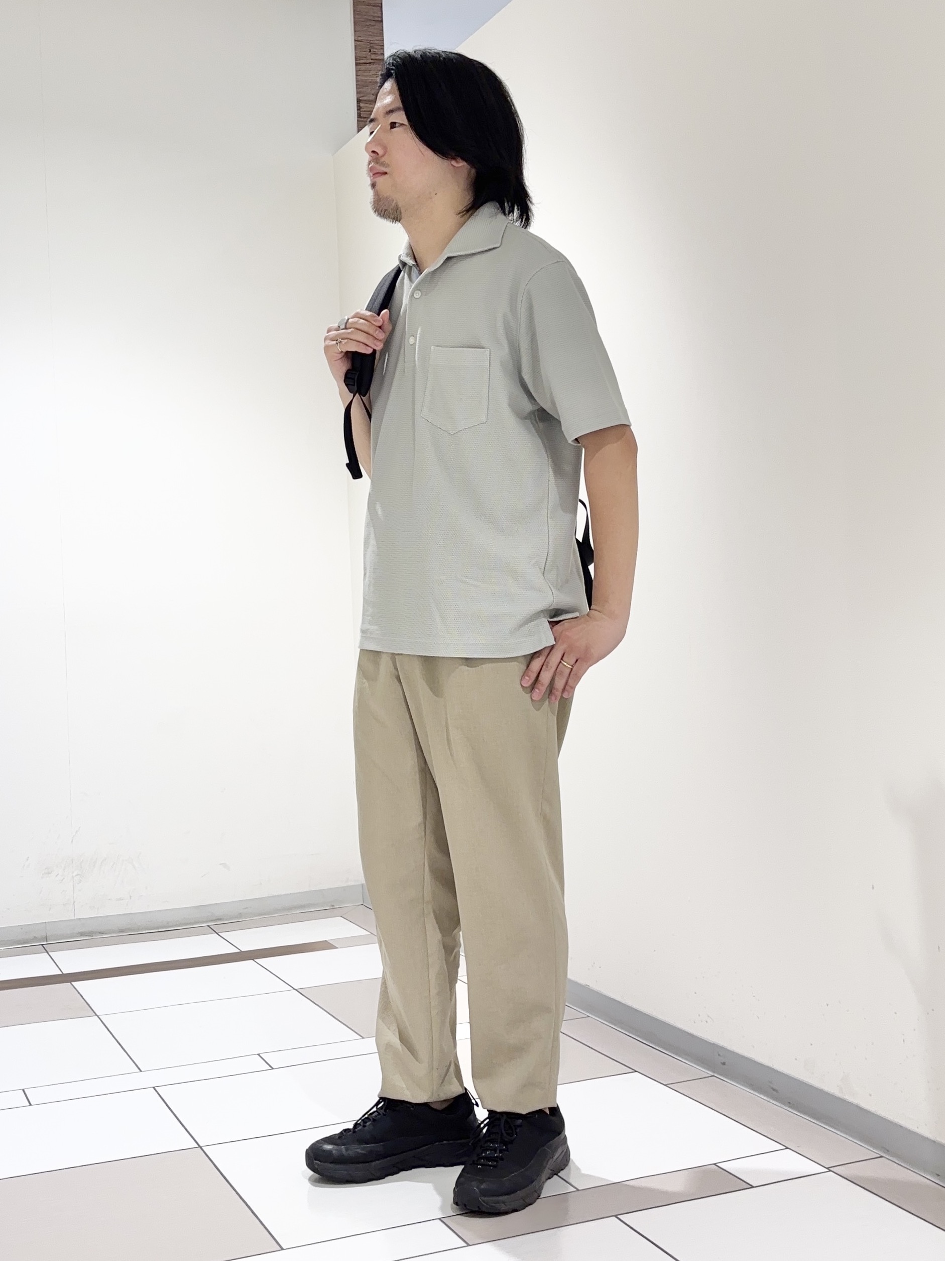 及川さんの「TAKEO KIKUCHI｜【抗菌防臭】ステイフレッシュ ポロシャツ」を使ったコーディネート