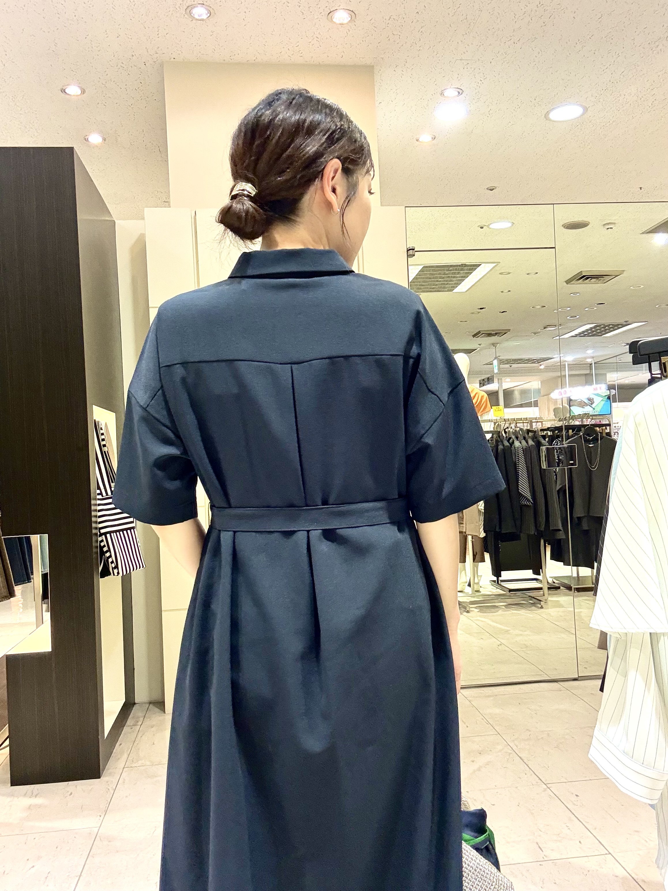 mori.さんの「UNTITLED｜【初秋も活躍/UVカット/接触冷感】エアリークールワンピース」を使ったコーディネート