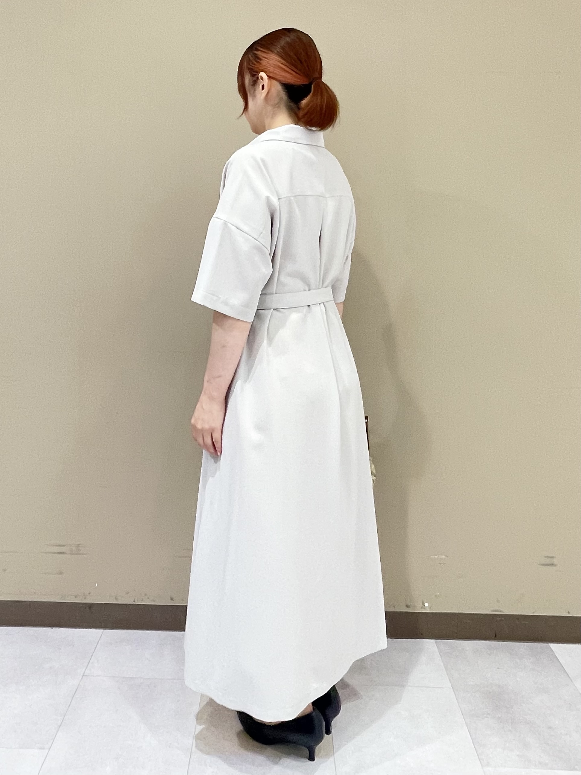 Tomoさんの「UNTITLED｜【残暑も快適/UVカット/接触冷感】エアリークールワンピース」を使ったコーディネート
