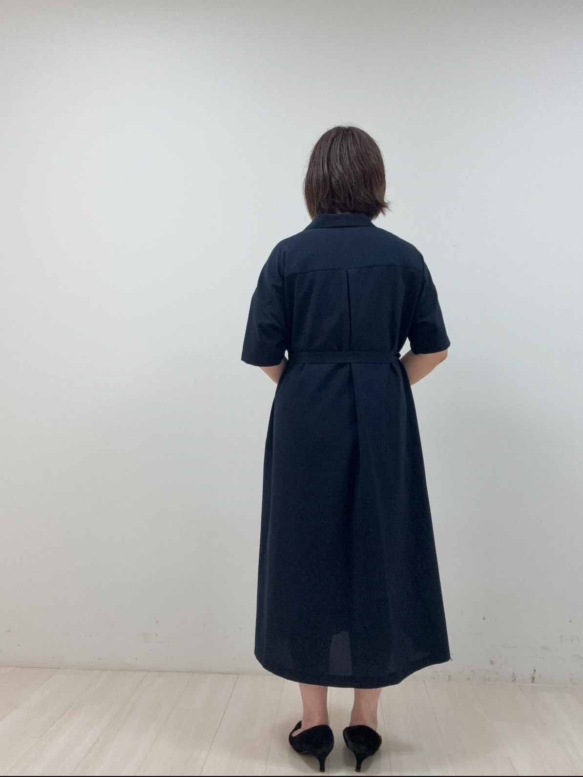 まつさんの「UNTITLED｜【初秋も活躍/UVカット/接触冷感】エアリークールワンピース」を使ったコーディネート