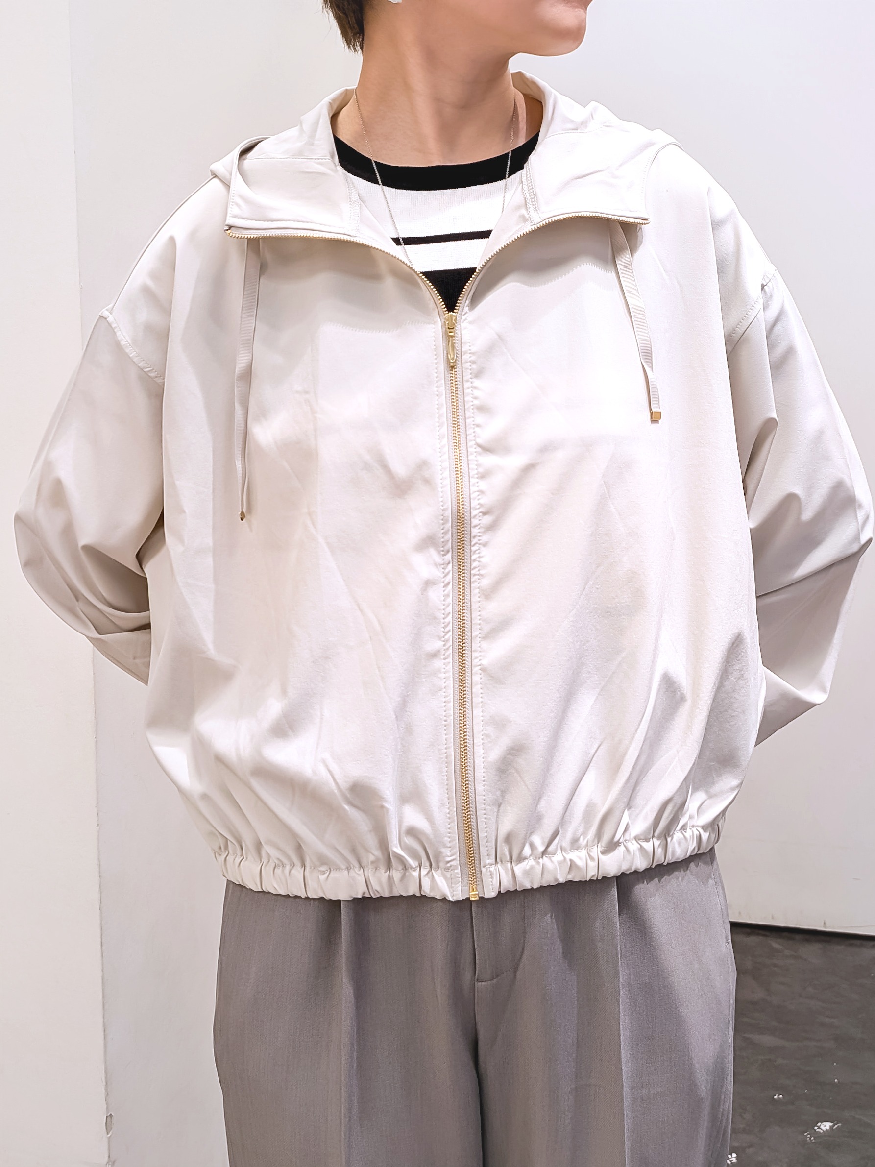やまちゃんさんの「grove｜【UPF50＋・UV90％カット】多機能パーカー」を使ったコーディネート
