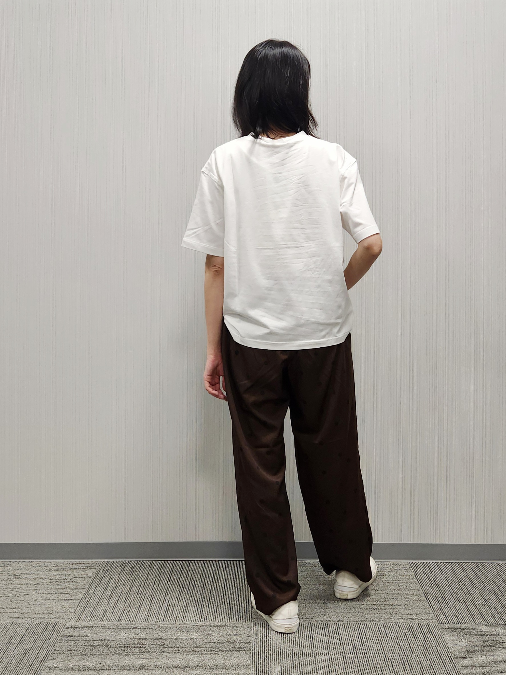 naraさんの「Dessin｜グラフィックデザイン Tシャツ」を使ったコーディネート