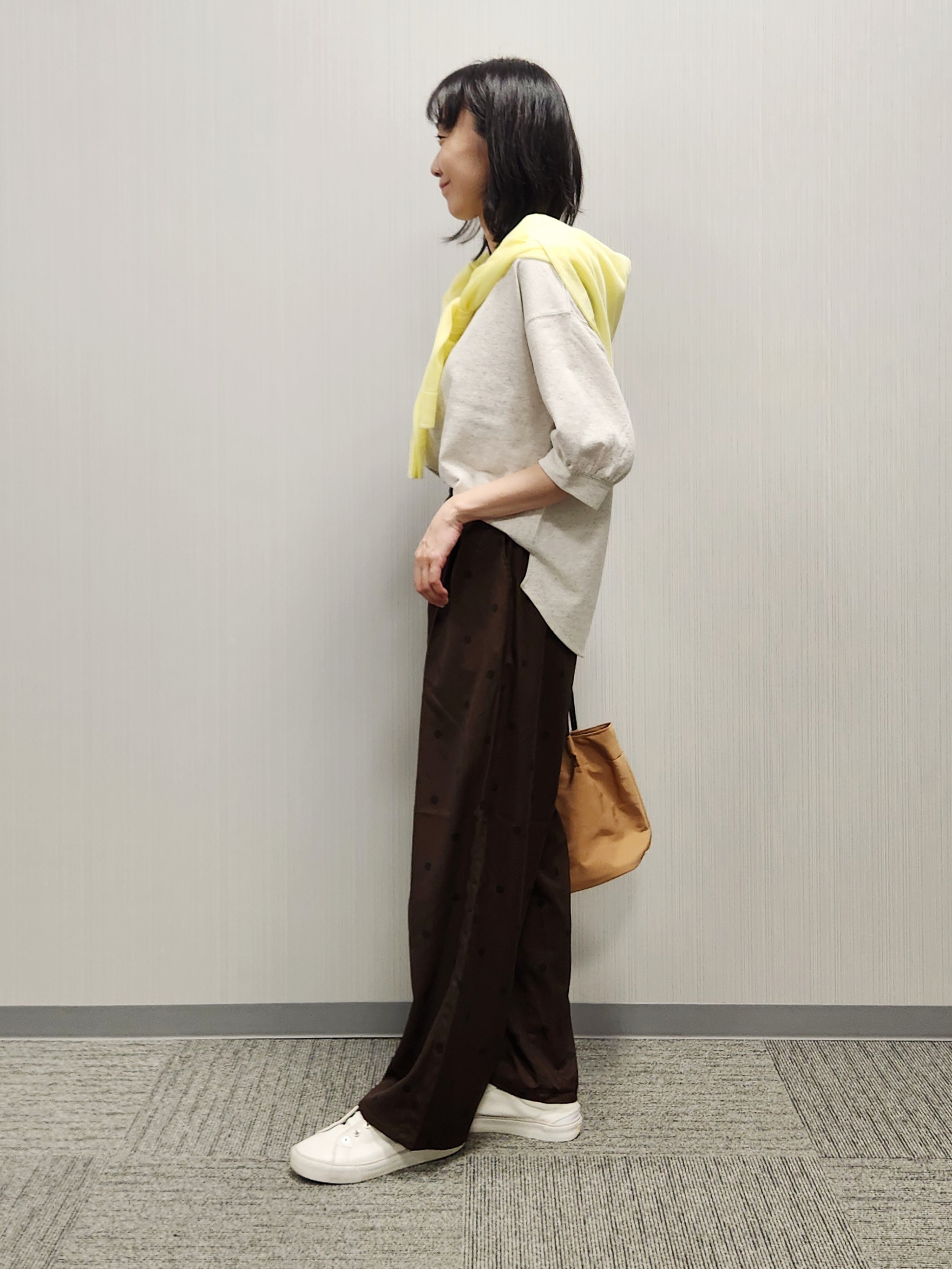 naraさんの「Dessin｜【高レビュー/洗える/XS-L】バックヘンリーミニ裏毛 5分袖」を使ったコーディネート