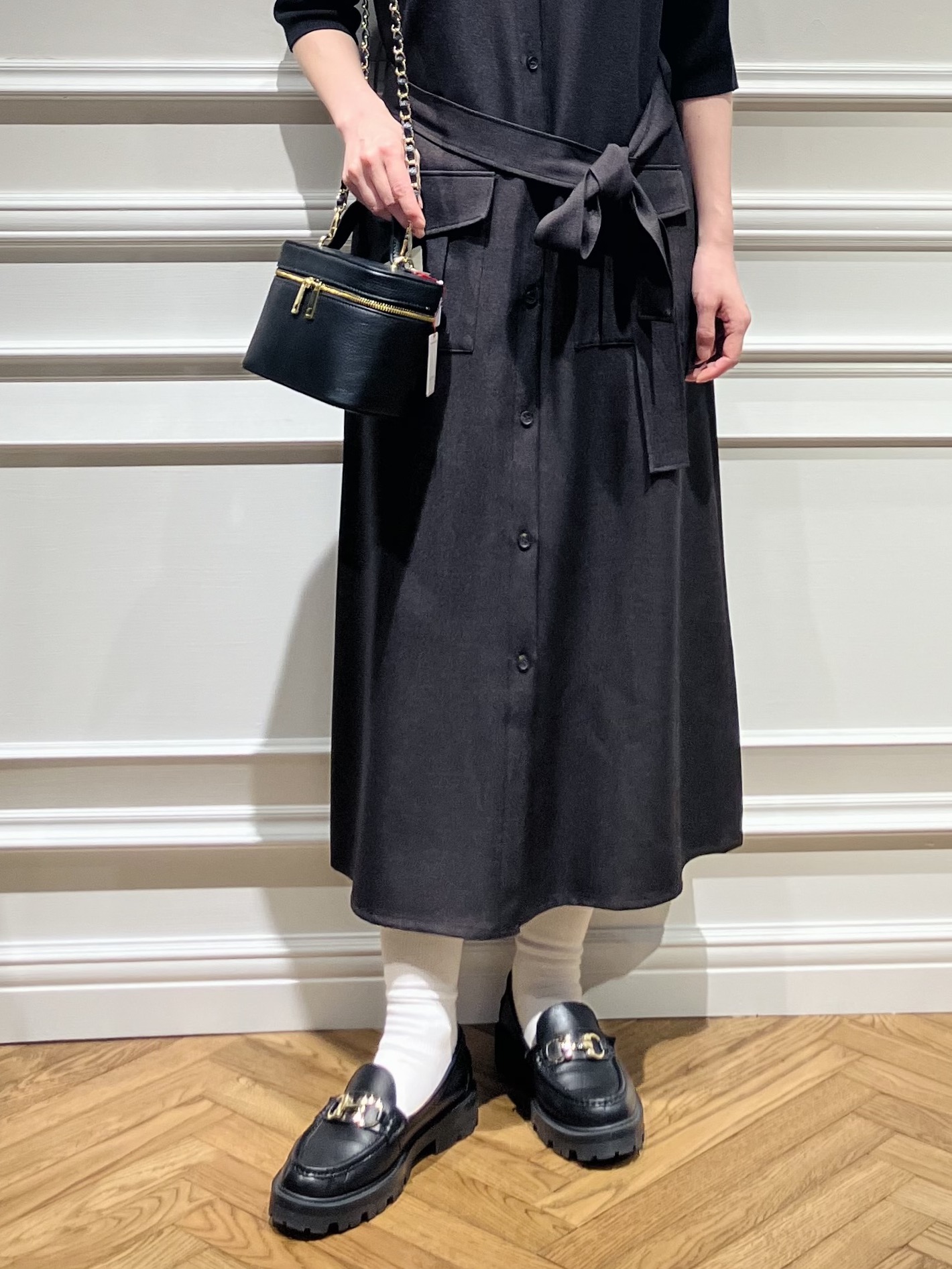 TSUKUIさんの「DRESSTERIOR｜【ウォッシャブル】ツイードライクワンピース」を使ったコーディネート