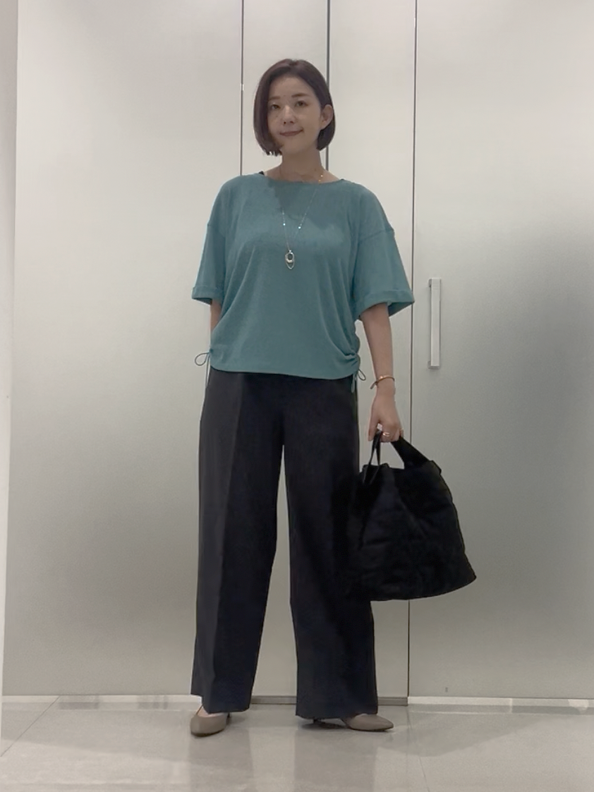まどかさんの「UNTITLED｜【絞れる/シアー】ドロストプルオーバージャージ」を使ったコーディネート