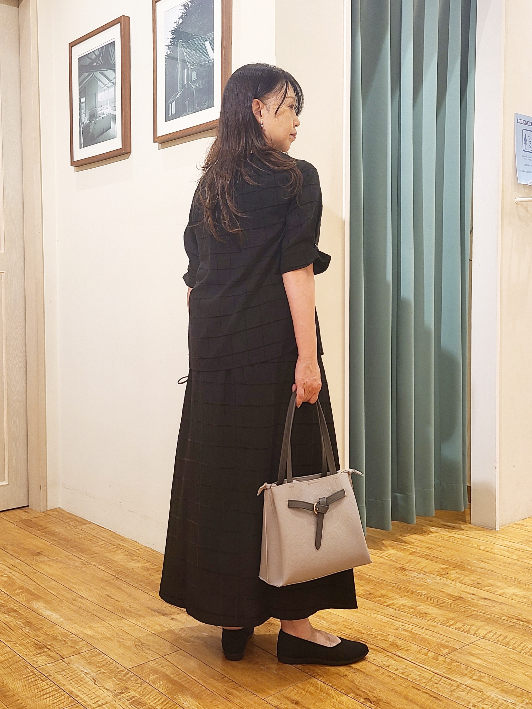 ポンタさんの「SHOO･LA･RUE｜【セットアップ可/S-LL】1枚で秋気分 モールチェックタックスリーブ ブラウス」を使ったコーディネート
