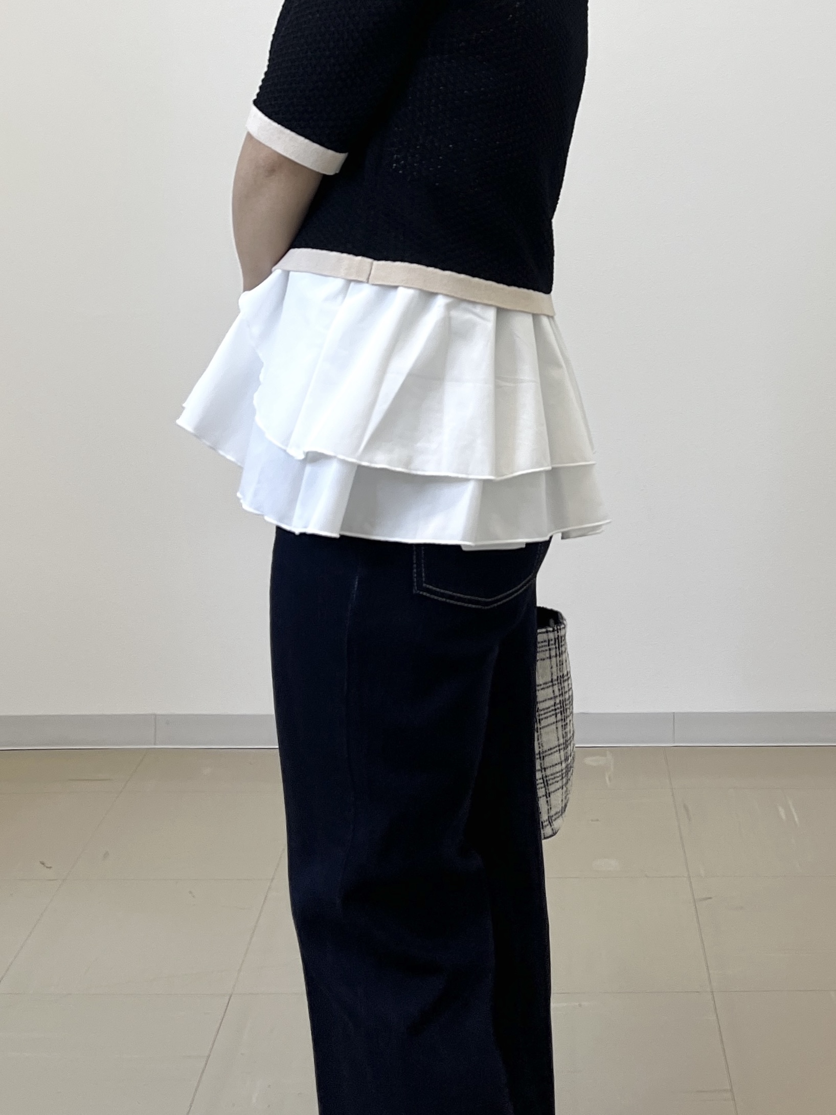 あずささんの「OPAQUE.CLIP｜【抗ピリング】柄編みニットカーディガン&times;ペプラムキャミセット《洗濯機OK》」を使ったコーディネート