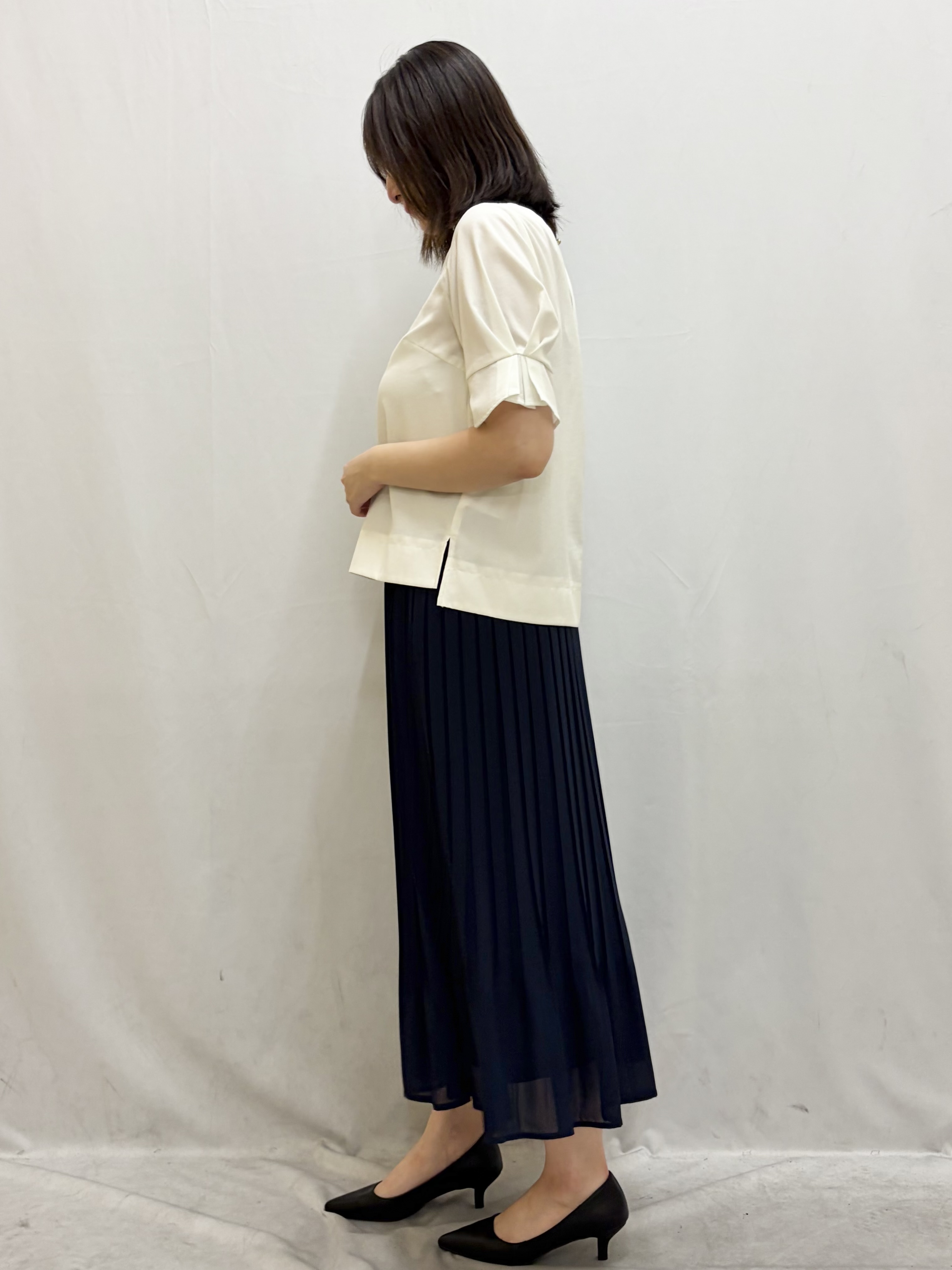 kasumiさんの「index｜【接触冷感／吸水速乾】タックパフスリーブブラウス《防シワ／洗濯機OK／XS～3L／8col》」を使ったコーディネート