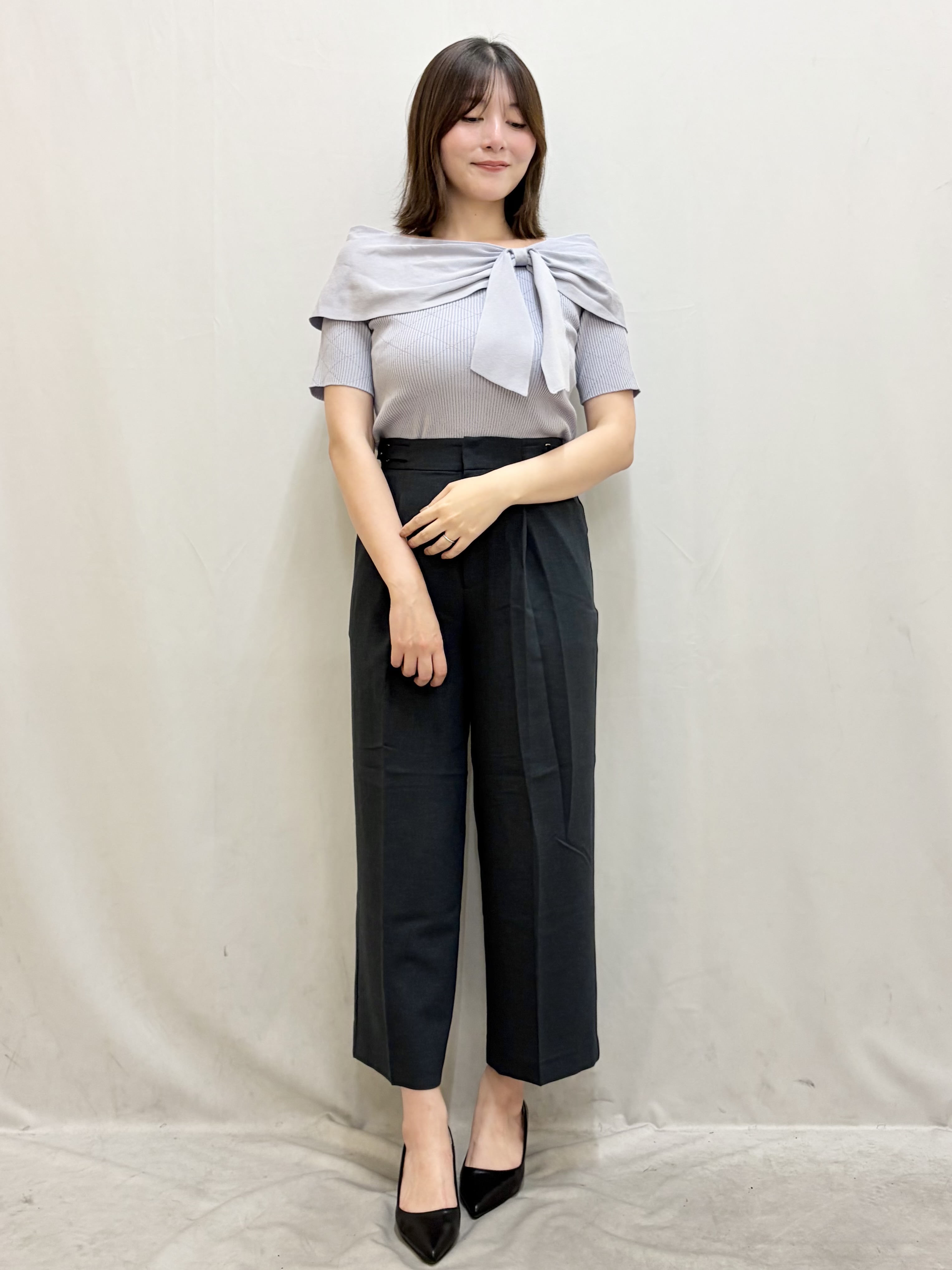 kasumiさんの「index｜チェック編みケープリボンニット【洗濯機OK】」を使ったコーディネート
