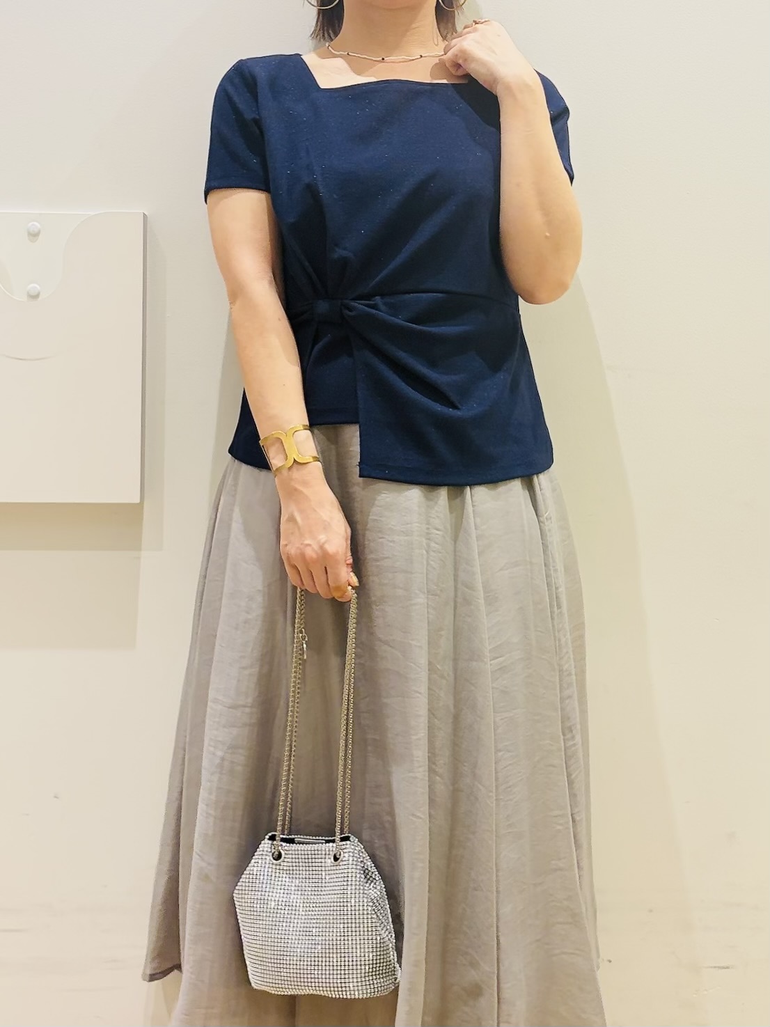 YUKOさんの「index｜【接触冷感／UVケア】スクエアネックリボントップス《洗濯機OK》」を使ったコーディネート