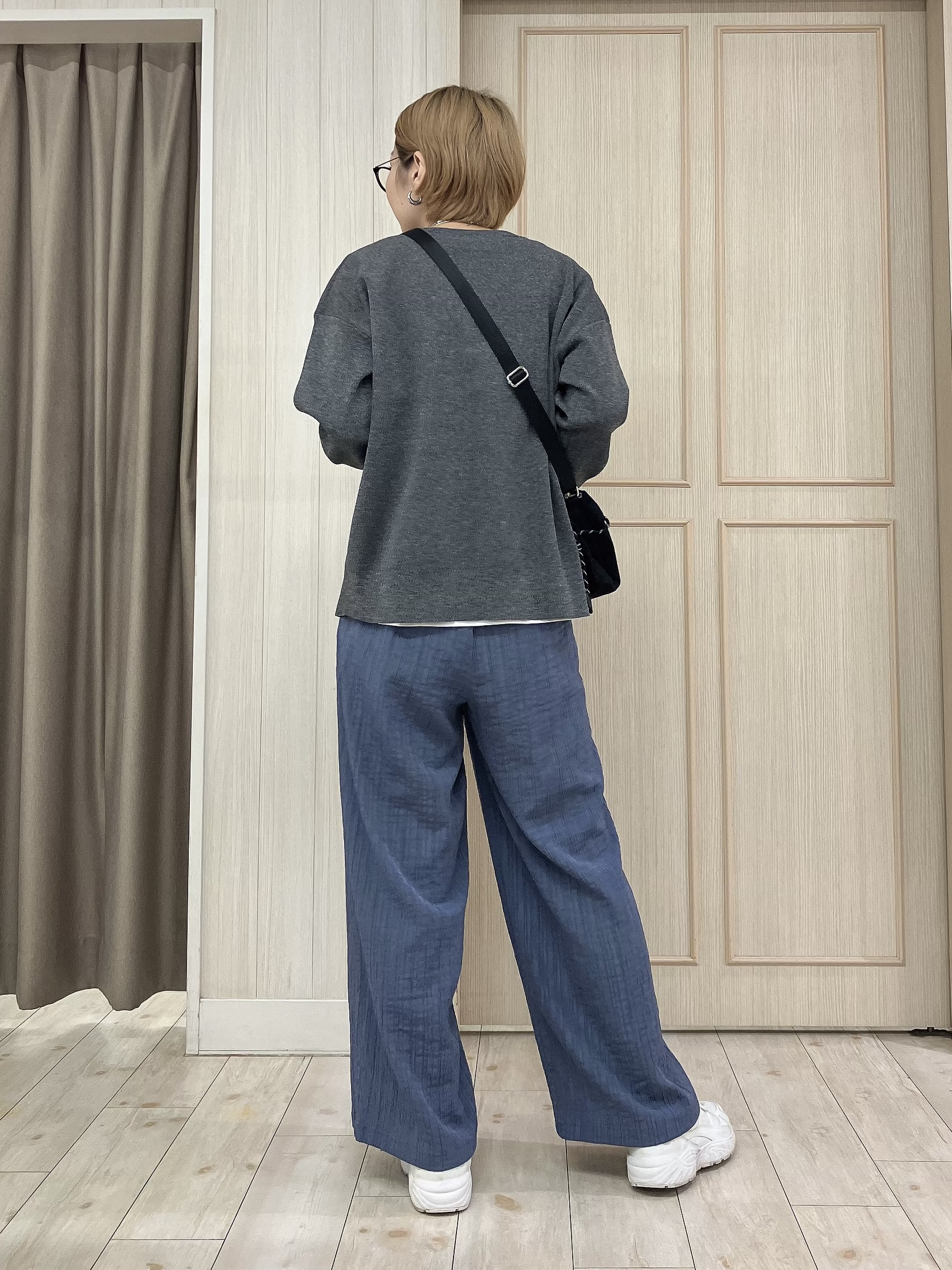 Turnerさんの「SHOO･LA･RUE｜【セットアップ可/洗濯機可】軽やかに羽織れる スポンディッシュ ニットカーディガン」を使ったコーディネート