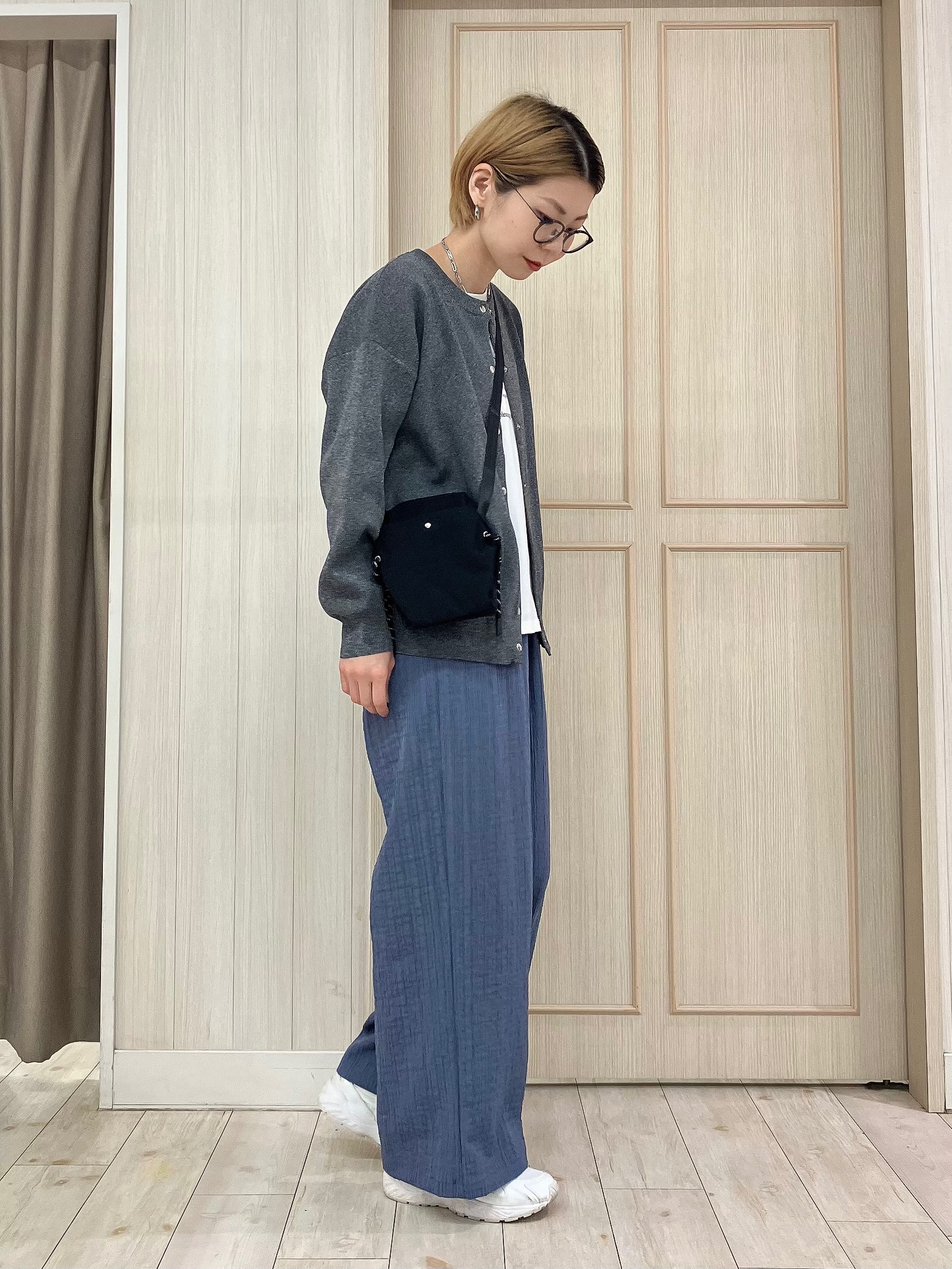 Turnerさんの「SHOO･LA･RUE｜【セットアップ可/洗濯機可】軽やかに羽織れる スポンディッシュ ニットカーディガン」を使ったコーディネート