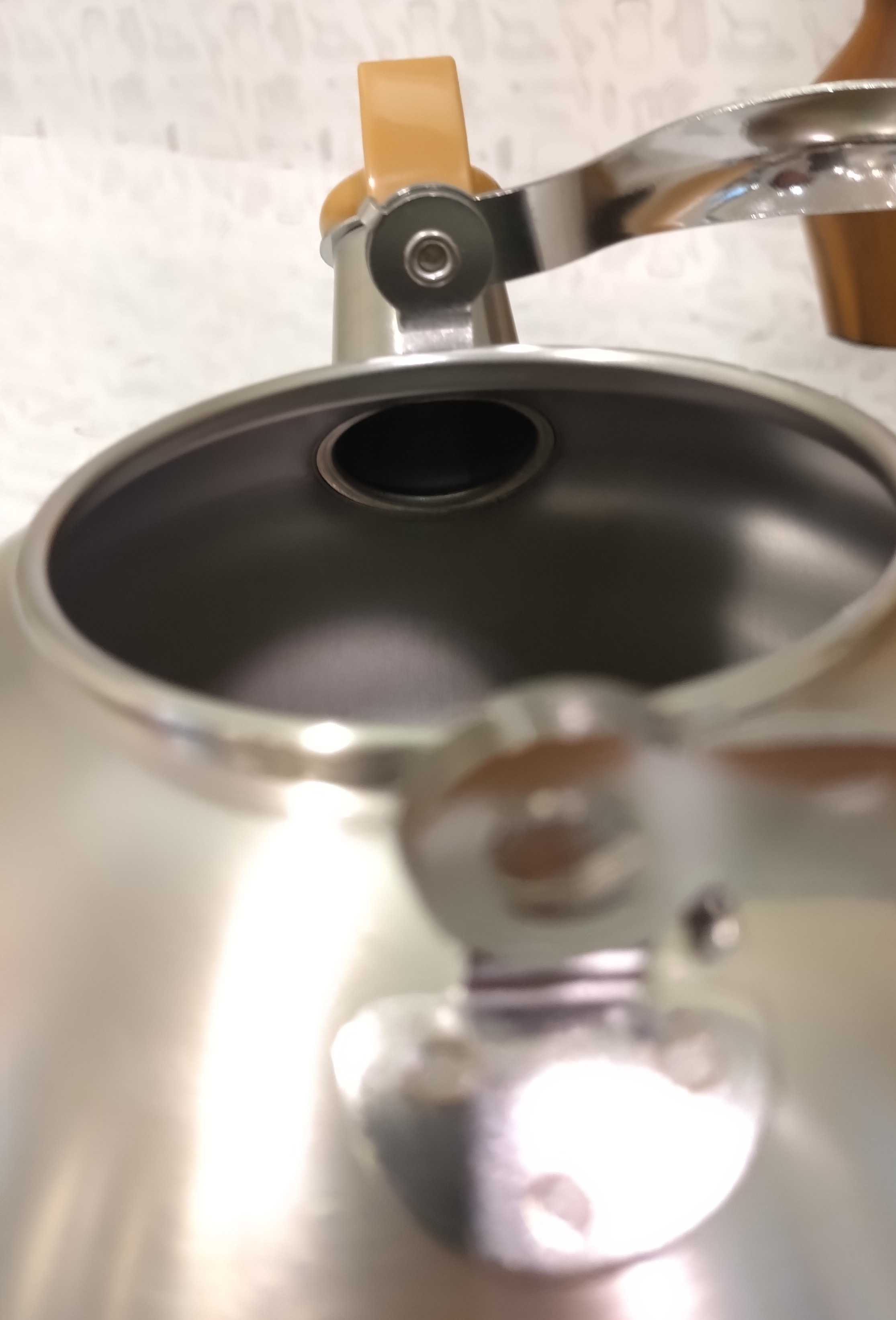 PANタナカさんの「212 KITCHEN STORE｜ハーモニカケトル2.5L ＜CASUAL PRODUCT カジュアルプロダクト＞」を使ったコーディネート