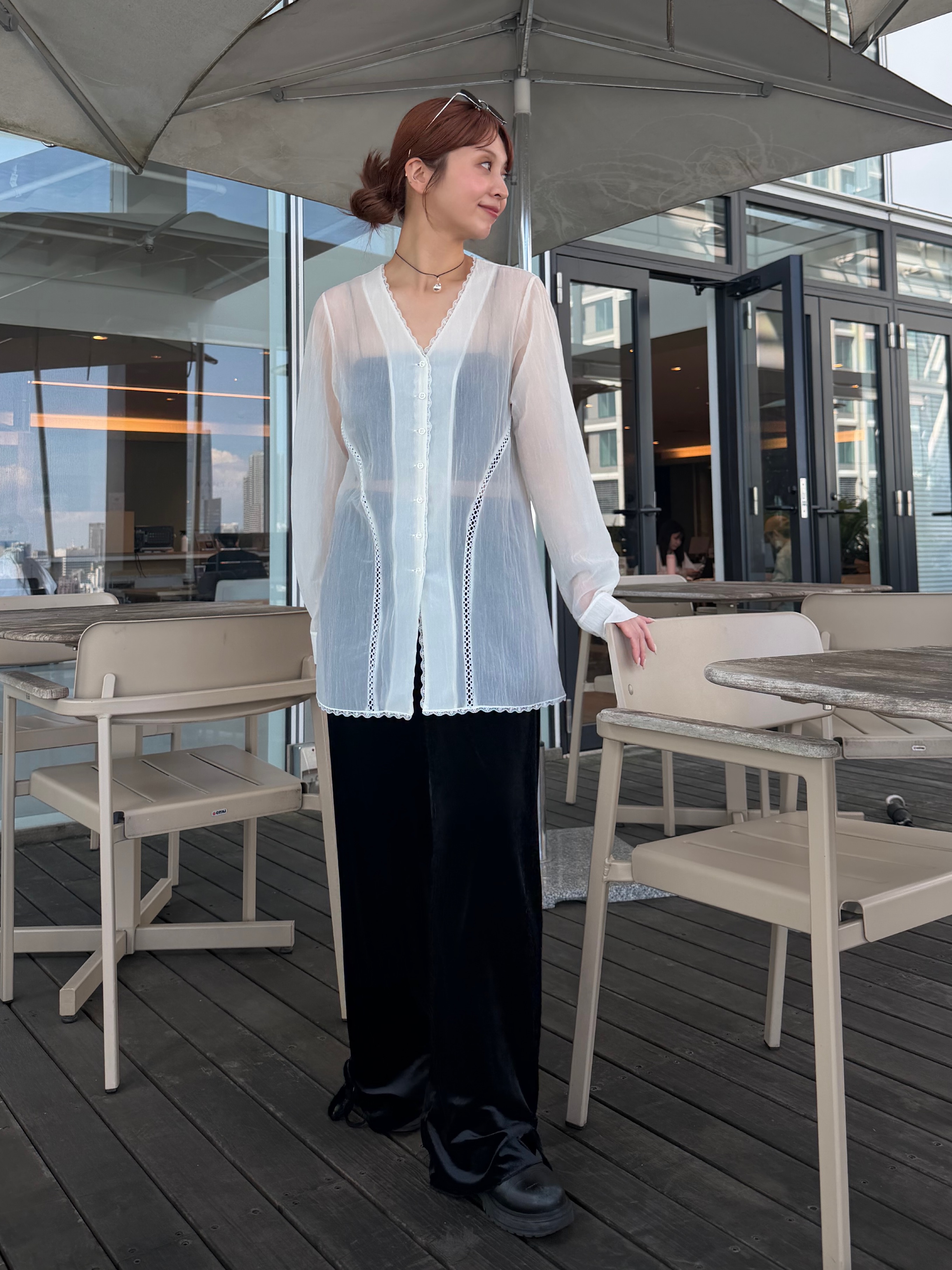 kanamiさんの「CODE A｜lace－inset sheer tunic」を使ったコーディネート
