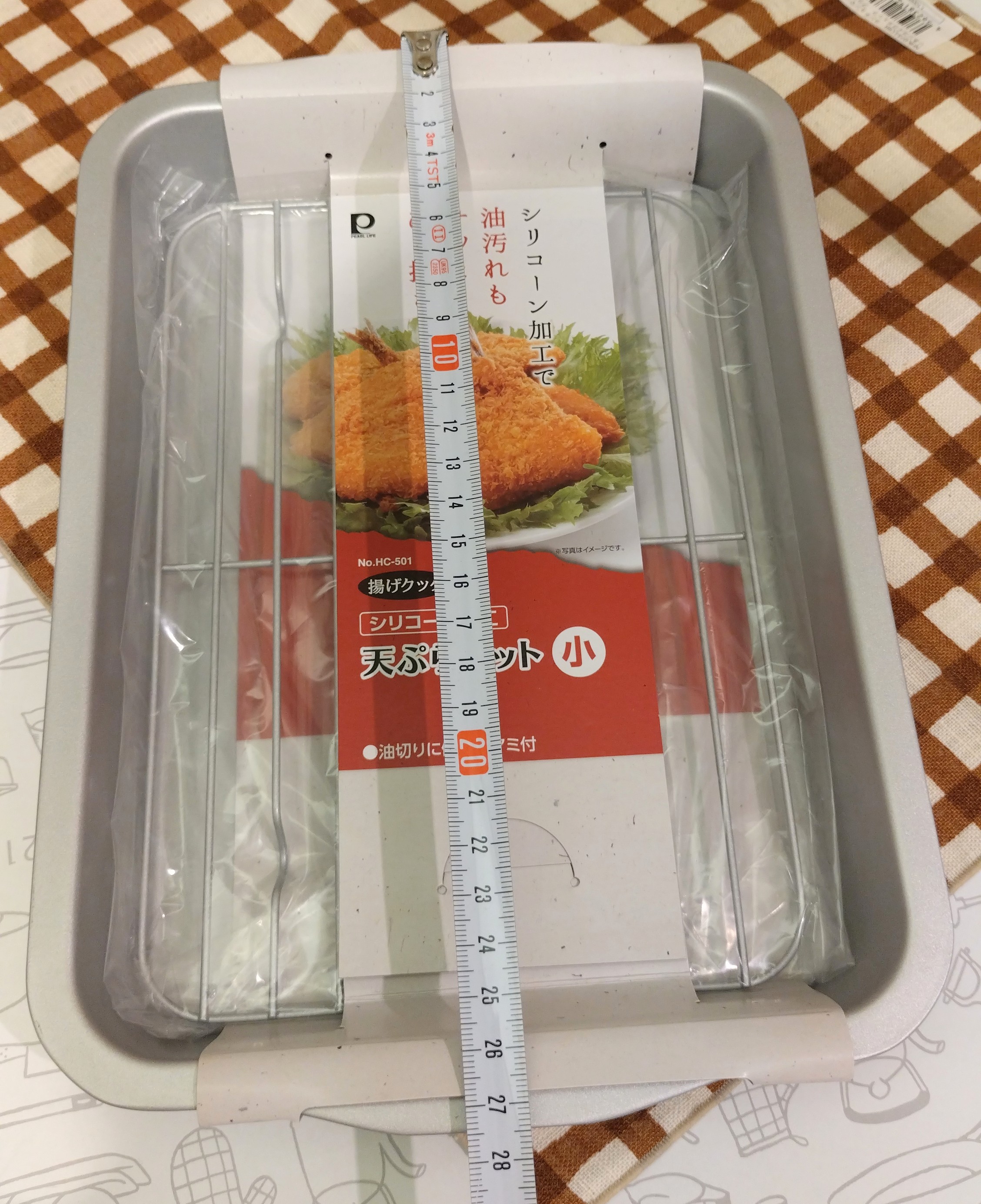PANタナカさんの「212 KITCHEN STORE｜燕三 IH対応鉄楕円揚げ鍋20&times;17cm 温度計付」を使ったコーディネート
