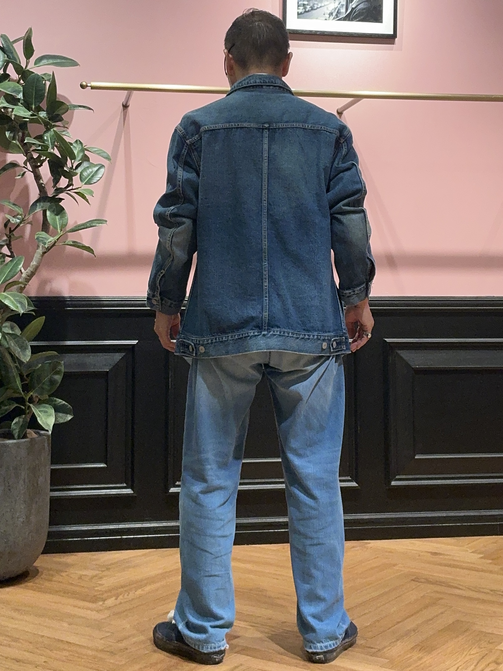torigoeさんの「DRESSTERIOR｜◆ファーストモデル ユーズドデニムGジャン」を使ったコーディネート