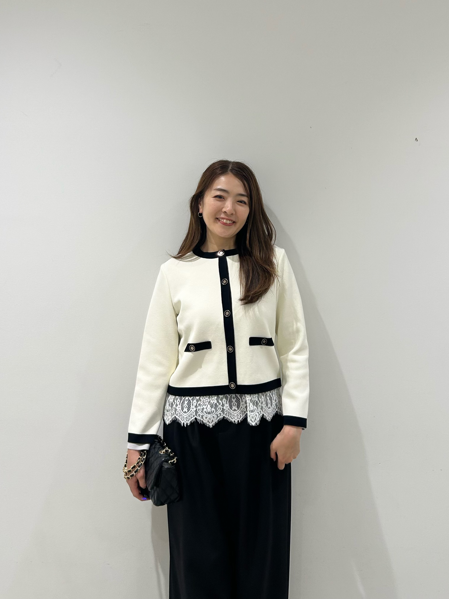 hayaseさんの「COUP DE CHANCE｜【手洗い可／日本製】配色カーディガン」を使ったコーディネート