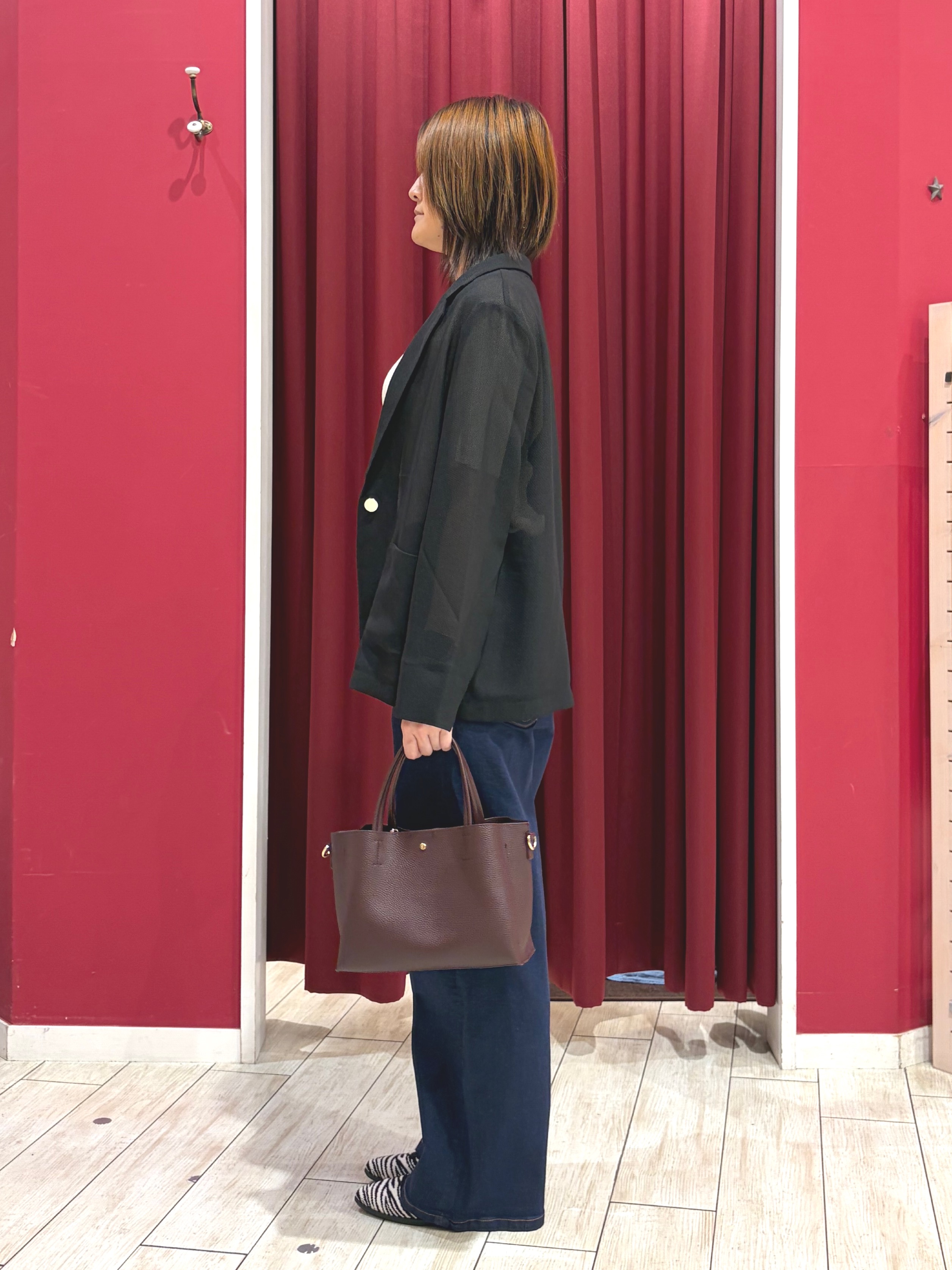 あーやさんの「SHOO･LA･RUE｜【通気性〇/セットアップ可/S-LL/洗濯機可】紫外線対策にも メッシュテーラードジャケット」を使ったコーディネート