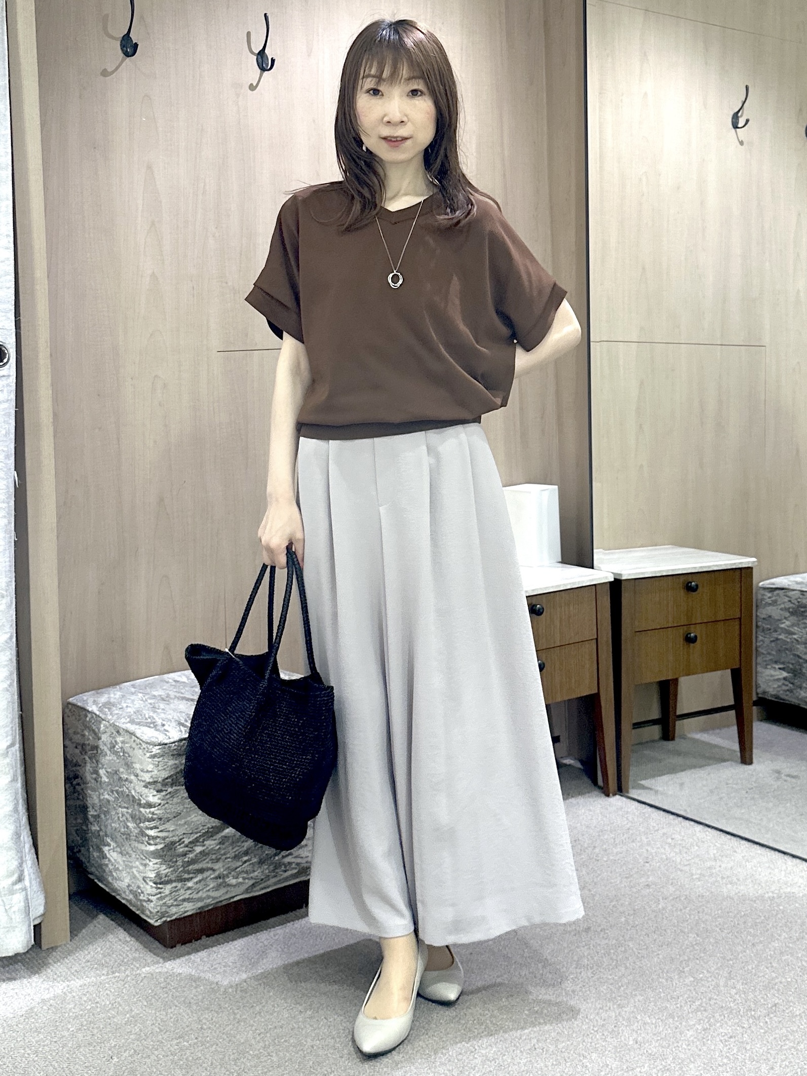 Miwaさんの「UNTITLED｜【肌に張りつきにくい/前後2WAY】ドライタッチコットンプルオーバー」を使ったコーディネート