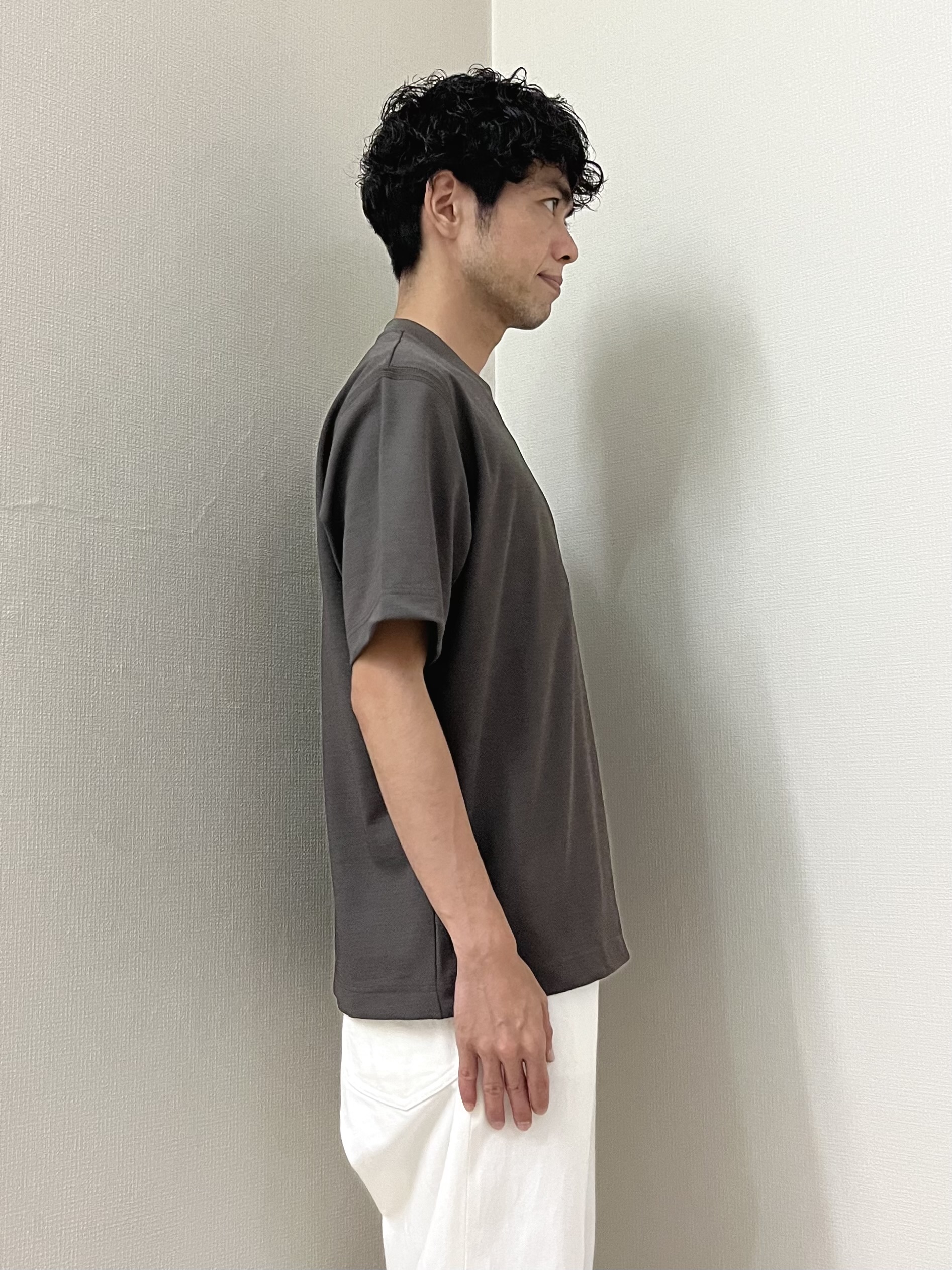 URAさんの「TAKEO KIKUCHI｜リネン ライク ポンチ プルオーバー」を使ったコーディネート