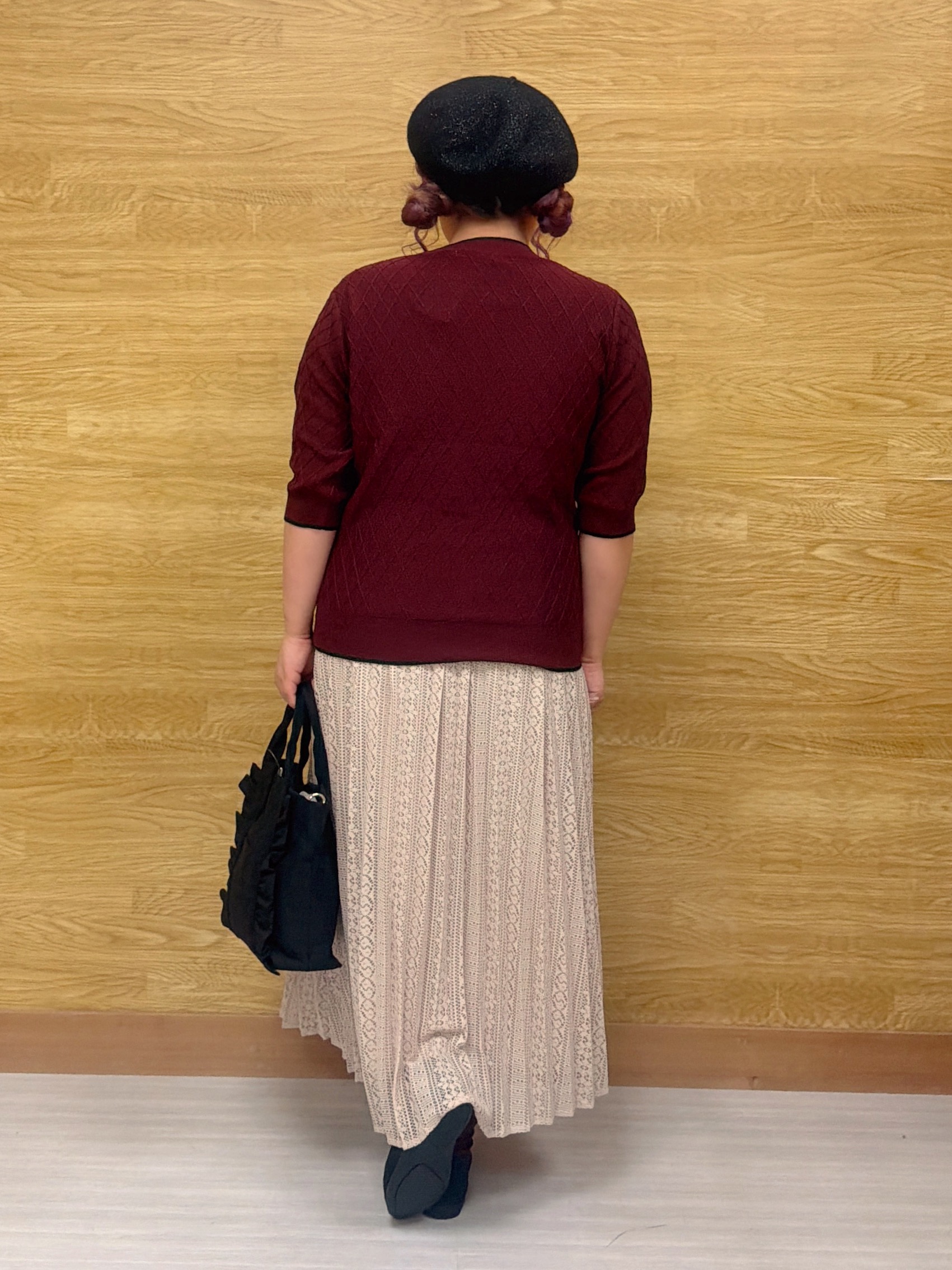 ぁむさんの「SHOO･LA･RUE｜【毛玉になりにくい/S-LL/洗濯機可】すっきり二の腕カバー ダイヤ柄5分袖配色ニット」を使ったコーディネート
