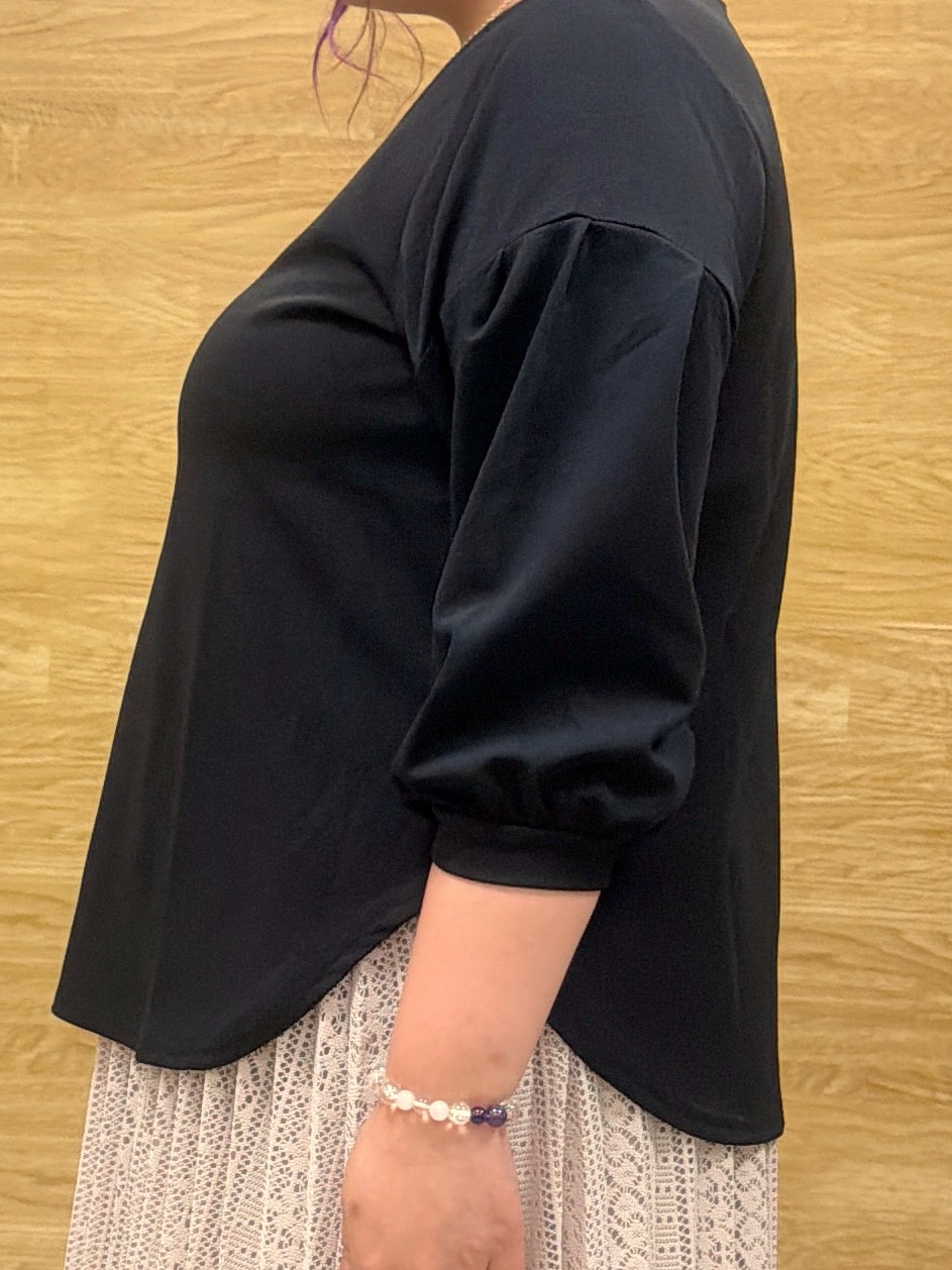 ぁむさんの「SHOO･LA･RUE｜【着丈選べる/2点セット】ネックレス付き やわらか8分袖ブラウス」を使ったコーディネート