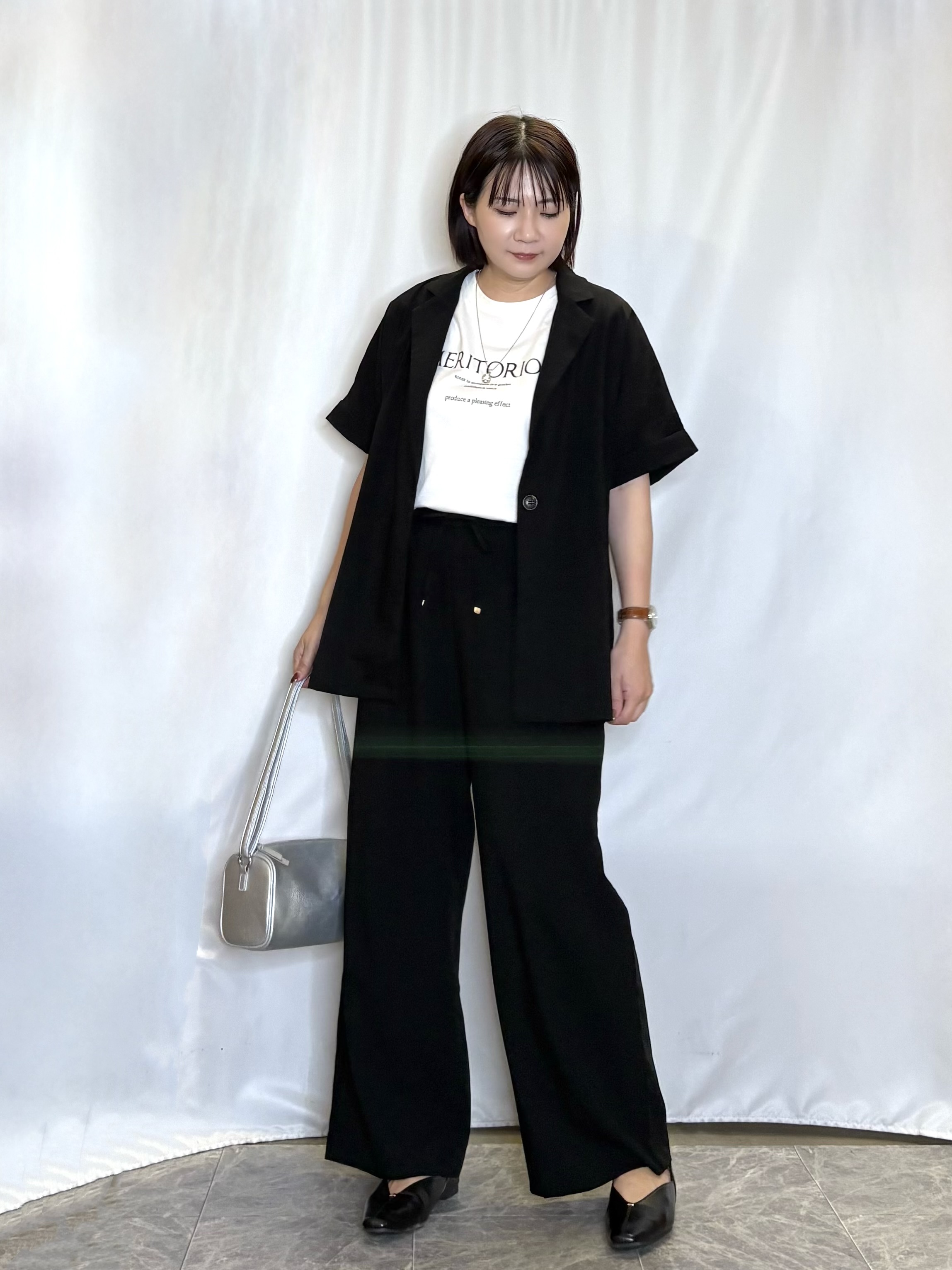 ネリさんの「SHOO･LA･RUE｜【高レビュー/洗濯機可/セットアップ可】軽凛(かろりん) 半袖ジャケット」を使ったコーディネート