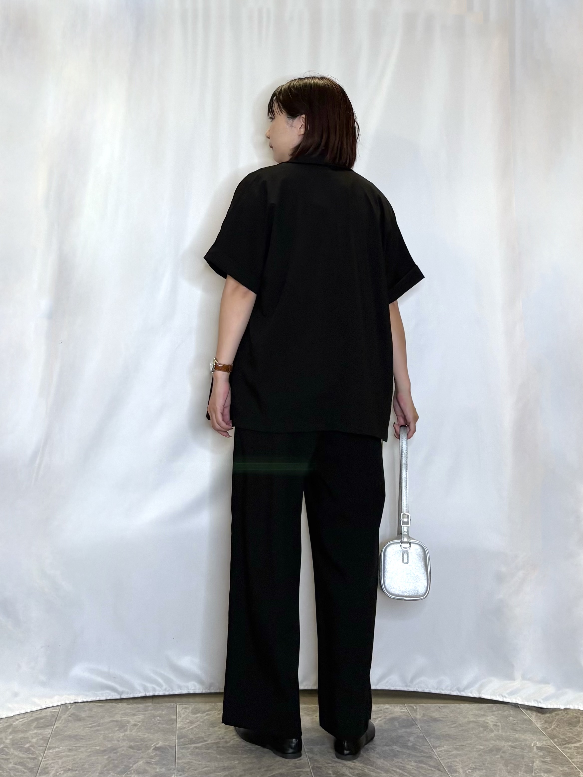 ネリさんの「SHOO･LA･RUE｜【高レビュー/洗濯機可/セットアップ可】軽凛(かろりん) 半袖ジャケット」を使ったコーディネート