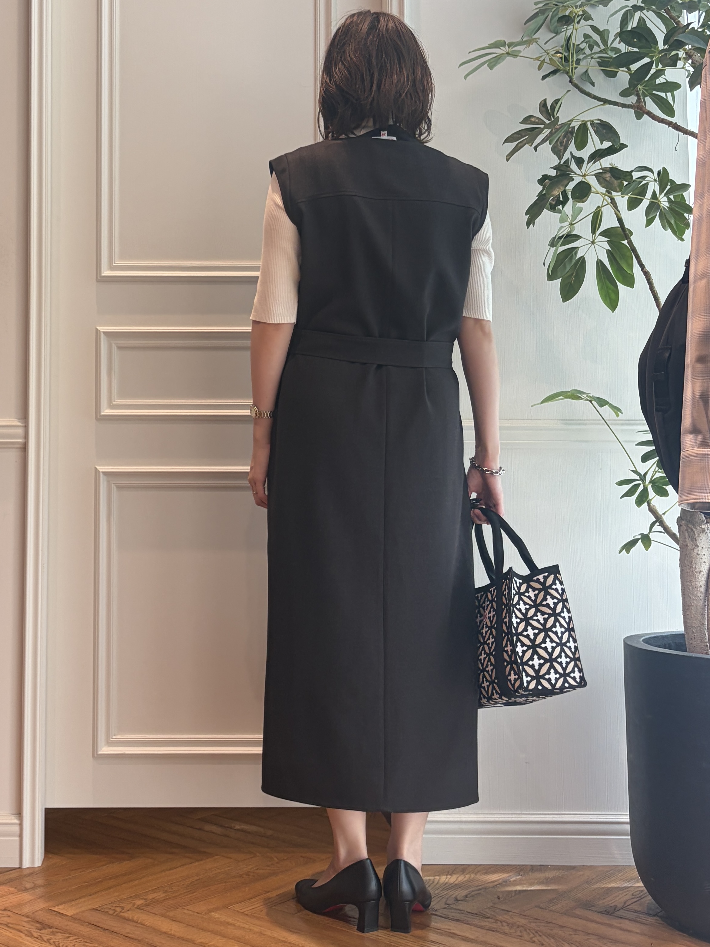 nakaoさんの「DRESSTERIOR｜オーバーラップサークル スモールニットトートバッグ」を使ったコーディネート